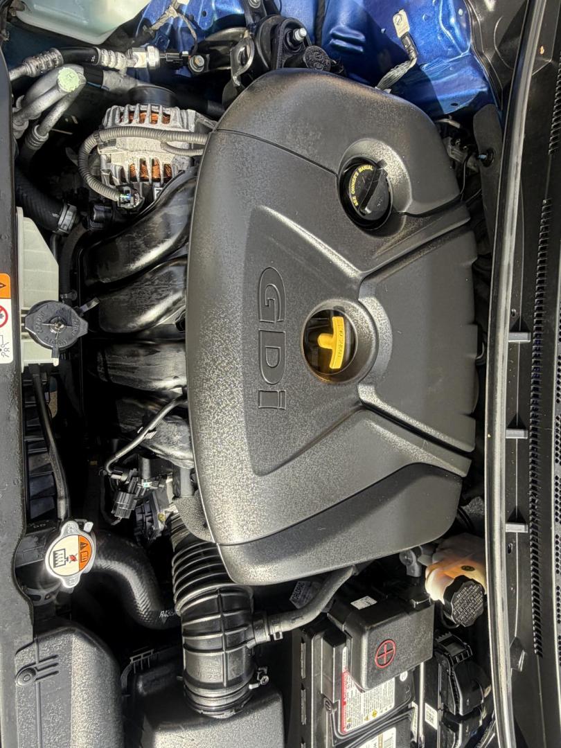 2017 Kia Forte EX (3KPFL4A80HE) with an 2.0L L4 DOHC 16V engine, 6A transmission, located at 30 S. Berkeley Avenue, Pasadena, CA, 91107, (626) 248-7567, 34.145447, -118.109398 - Crown City Motors is a used “Buy Here Pay Here” car dealer in Pasadena CA. “Buy Here Pay Here” financing, means that when you purchase your vehicle from our dealership, that you make the payments to the dealership as well. We do not need the banks approval to get you approved for a used auto - Photo#17