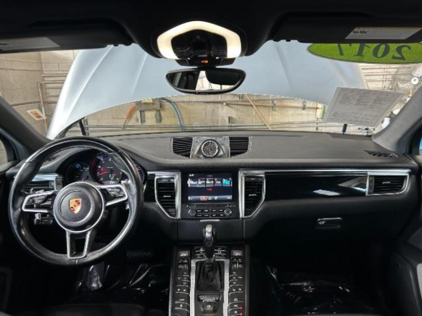 2017 SILVER Porsche Macan (WP1AA2A57HL) with an 4-Cyl Turbo 2.0 Liter engine, Auto 7-Spd PDK Dbl-Cltch transmission, located at 412 Auto Vista Drive, Palmdale, 93551, (661) 945-0620, 34.592636, -118.136681 - Photo#19