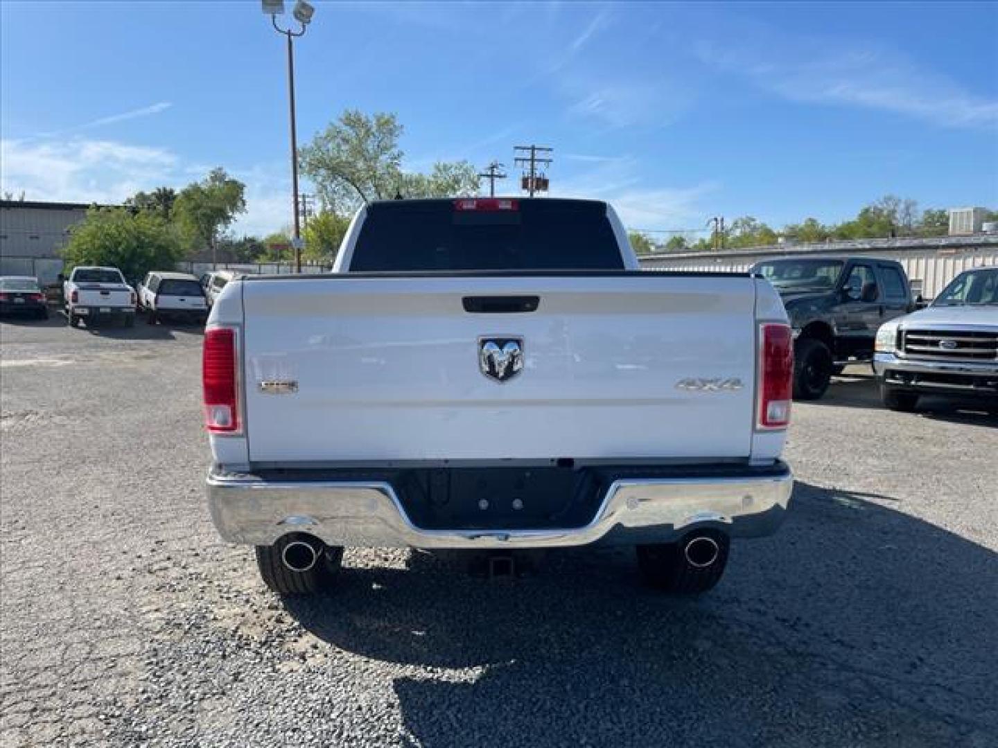 2017 Bright White Clear Coat RAM 1500 Laramie (1C6RR7NM4HS) with an 3.0L EcoDiesel 3.0L Biodiesel Turbo V6 240hp 420ft. lbs. Common Rail Direct Injection engine, 8-Speed Shiftable Automatic transmission, located at 800 Riverside Ave, Roseville, CA, 95678, 916-773-4549 & Toll Free: 866-719-4393, 38.732265, -121.291039 - ECODIESEL CREW CAB 4X4 LARAMIE LEATHER CLEAN CARFAX - Photo#9