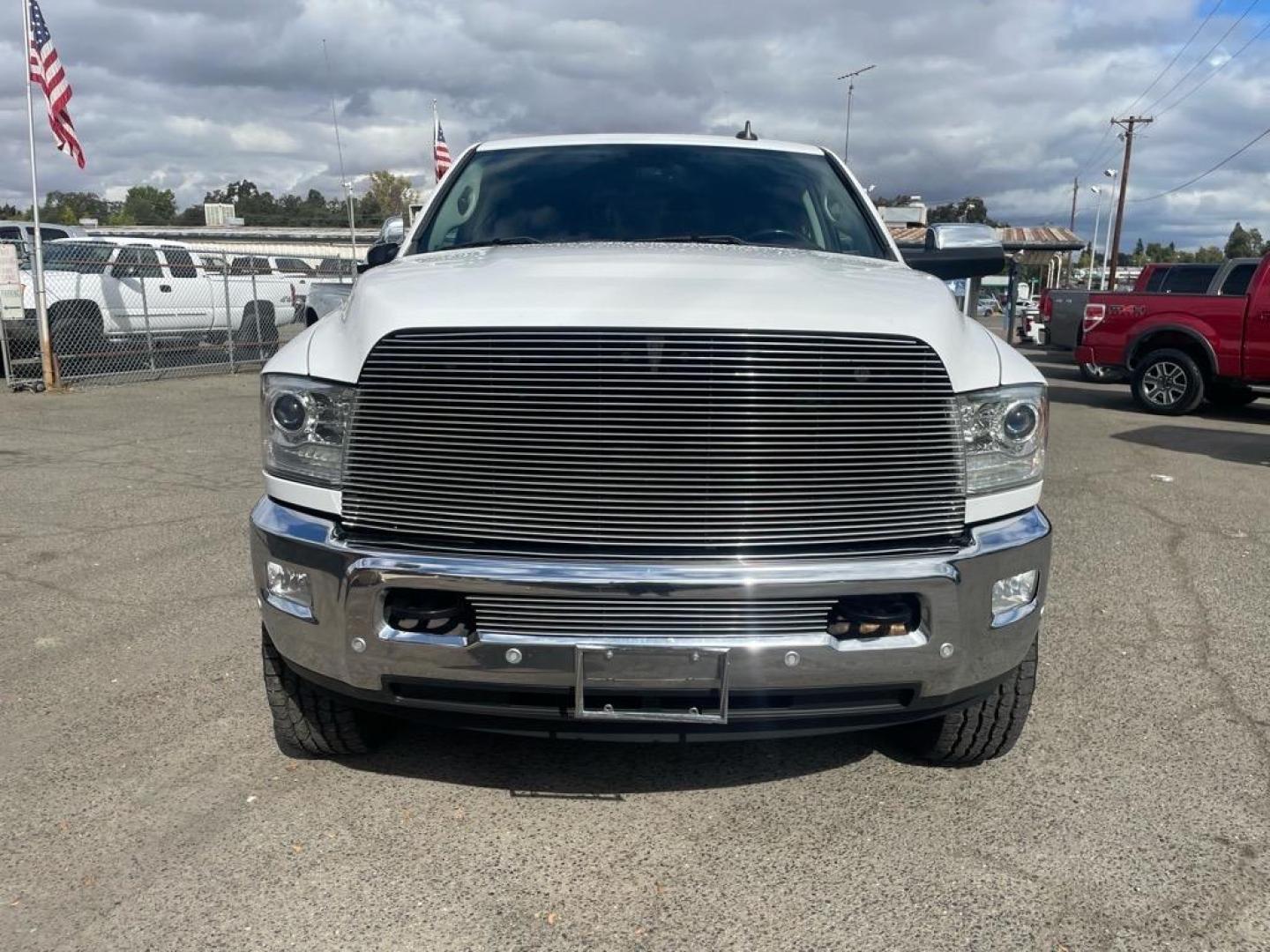 2017 Bright White Clear Coat RAM 2500 Laramie (3C6UR5NL6HG) with an 6.7L Cummins 6.7L Diesel Turbo I6 350hp 660ft. lbs. Common Rail Direct Injection engine, Automatic transmission, located at 800 Riverside Ave, Roseville, CA, 95678, 916-773-4549 & Toll Free: 866-719-4393, 38.732265, -121.291039 - CUMMINS DIESEL MEGA CAB 4X4 LARAMIE CLEAN CARFAX - Photo#7