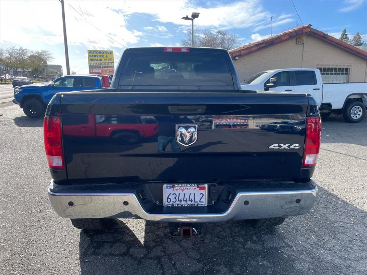 2017 Blue Streak Pearl Coat RAM 2500 Tradesman (3C6UR5CL4HG) with an 6.7L Cummins 6.7L Diesel Turbo I6 350hp 660ft. lbs. Common Rail Direct Injection engine, Automatic transmission, located at 800 Riverside Ave, Roseville, CA, 95678, 916-773-4549 & Toll Free: 866-719-4393, 38.732265, -121.291039 - DIESEL CREW CAB 4X4 TRADESMAN CLEAN CARFAX - Photo#3
