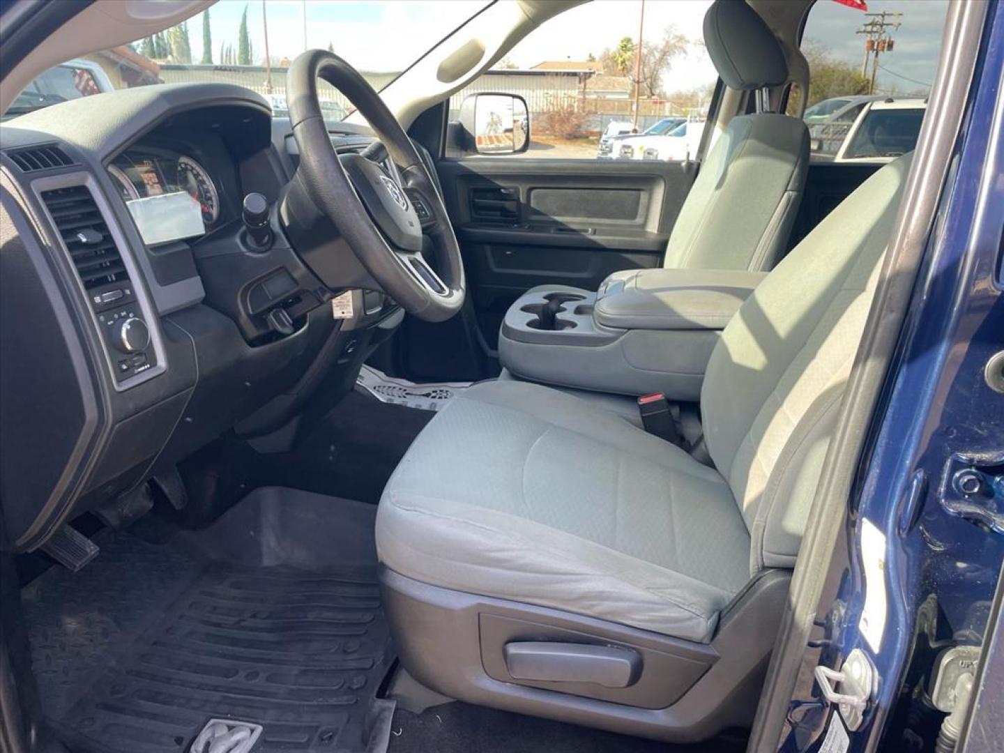 2017 Blue Streak Pearl Coat RAM 2500 Tradesman (3C6UR5CL4HG) with an 6.7L Cummins 6.7L Diesel Turbo I6 350hp 660ft. lbs. Common Rail Direct Injection engine, Automatic transmission, located at 800 Riverside Ave, Roseville, CA, 95678, 916-773-4549 & Toll Free: 866-719-4393, 38.732265, -121.291039 - DIESEL CREW CAB 4X4 TRADESMAN CLEAN CARFAX - Photo#8