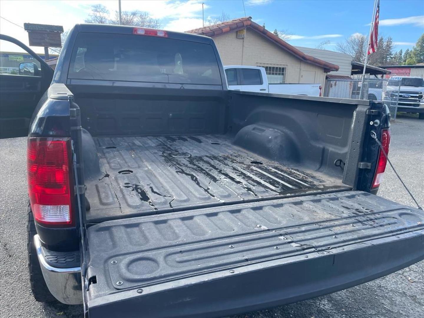 2017 Blue Streak Pearl Coat RAM 2500 Tradesman (3C6UR5CL4HG) with an 6.7L Cummins 6.7L Diesel Turbo I6 350hp 660ft. lbs. Common Rail Direct Injection engine, Automatic transmission, located at 800 Riverside Ave, Roseville, CA, 95678, 916-773-4549 & Toll Free: 866-719-4393, 38.732265, -121.291039 - DIESEL CREW CAB 4X4 TRADESMAN CLEAN CARFAX - Photo#11