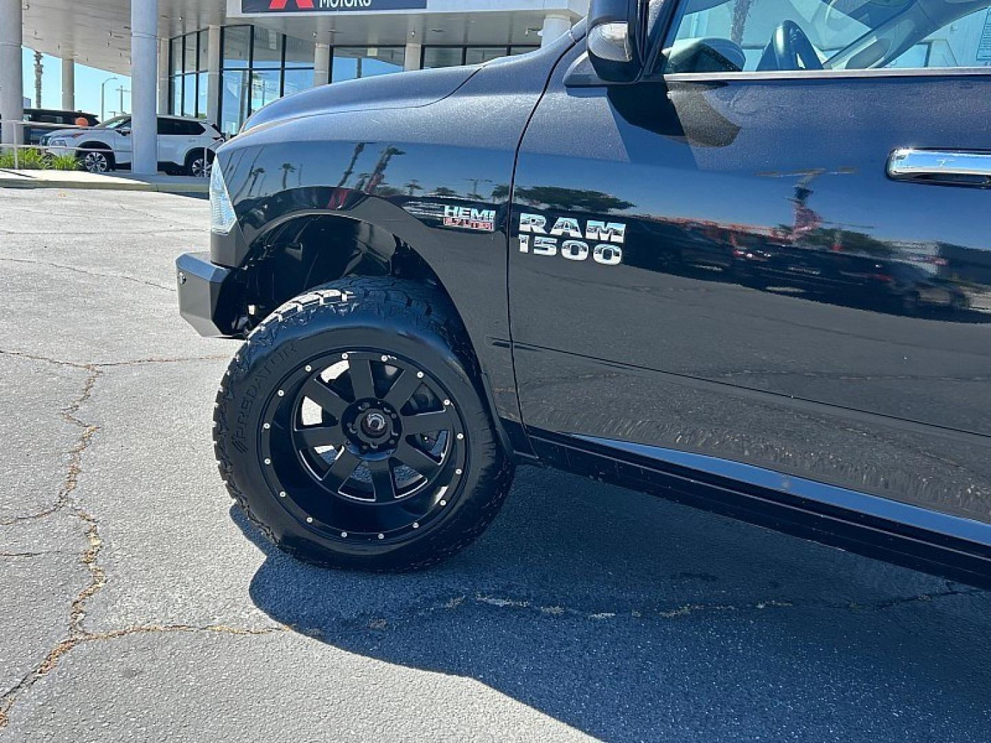 2017 BLACK Ram 1500 4WD (3C6RR7LTXHG) with an V8 HEMI 5.7 Liter engine, Automatic 8-Spd transmission, located at 412 Auto Vista Drive, Palmdale, 93551, (661) 945-0620, 34.592636, -118.136681 - Photo#10