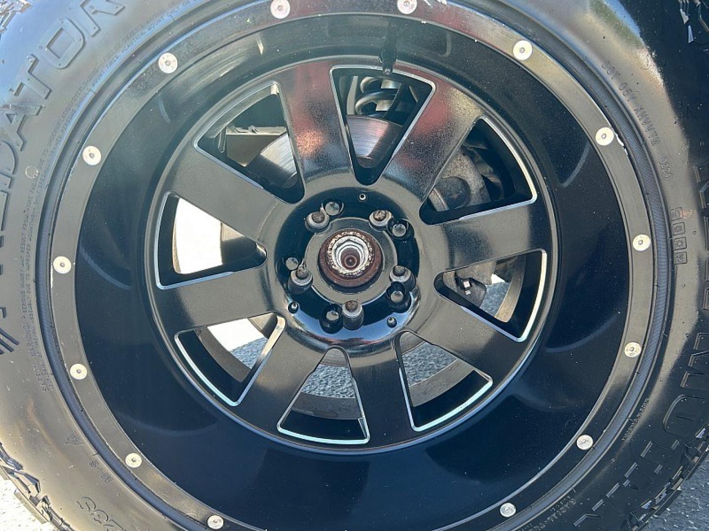 2017 BLACK Ram 1500 4WD (3C6RR7LTXHG) with an V8 HEMI 5.7 Liter engine, Automatic 8-Spd transmission, located at 412 Auto Vista Drive, Palmdale, 93551, (661) 945-0620, 34.592636, -118.136681 - Photo#15
