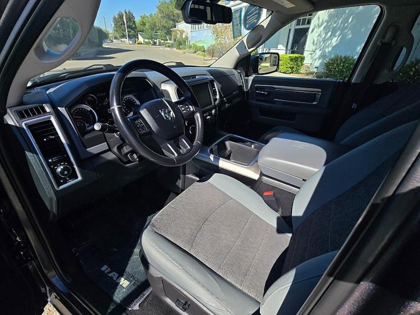 2017 GRAY Ram 1500 4WD (1C6RR7LT3HS) with an V8 HEMI 5.7 Liter engine, Automatic 8-Spd transmission, located at 246 E Walker St., Orland, 95963, (530) 865-5800, 39.747589, -122.178398 - Photo#13
