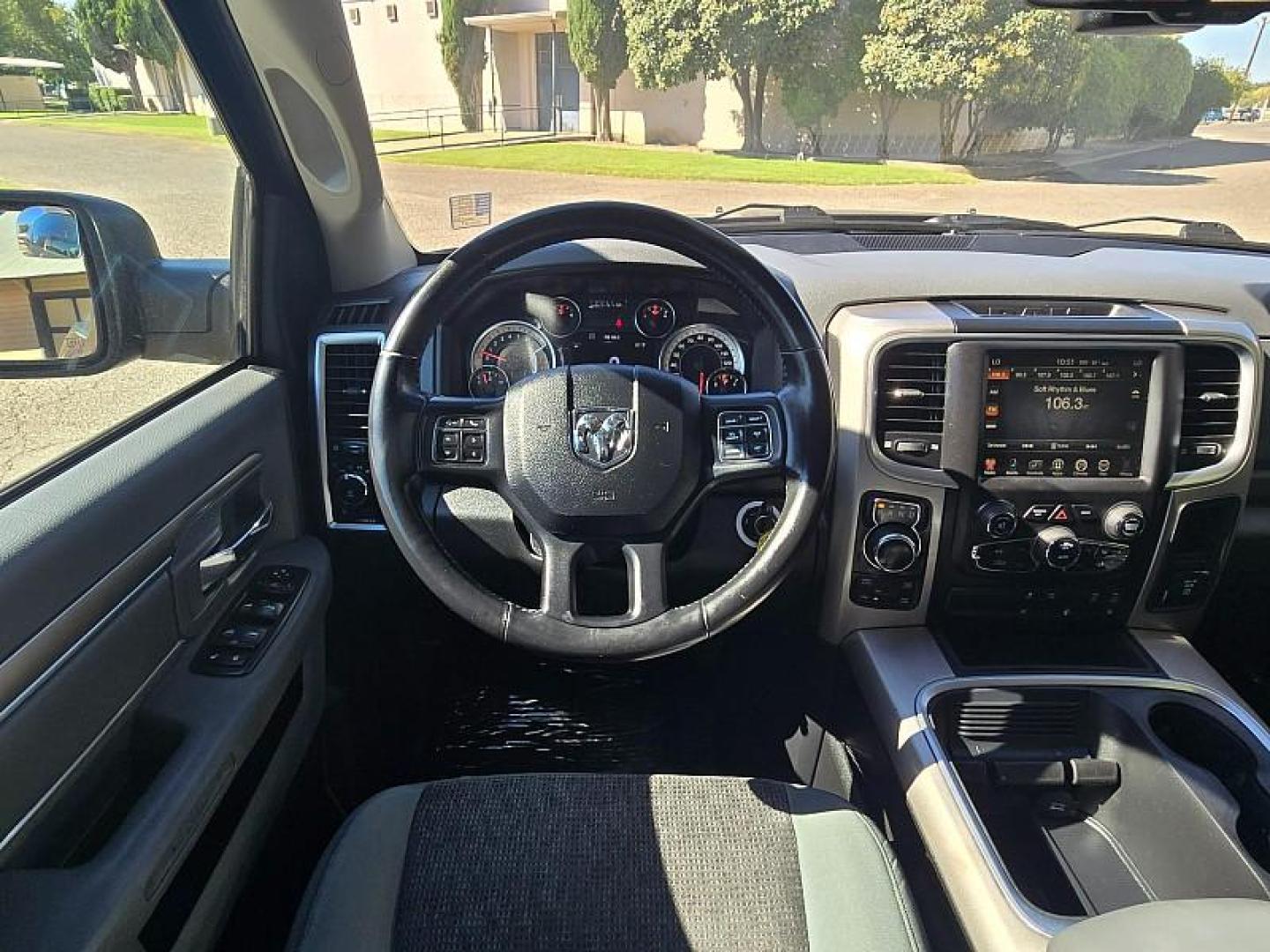 2017 GRAY Ram 1500 4WD (1C6RR7LT3HS) with an V8 HEMI 5.7 Liter engine, Automatic 8-Spd transmission, located at 246 E Walker St., Orland, 95963, (530) 865-5800, 39.747589, -122.178398 - Photo#21