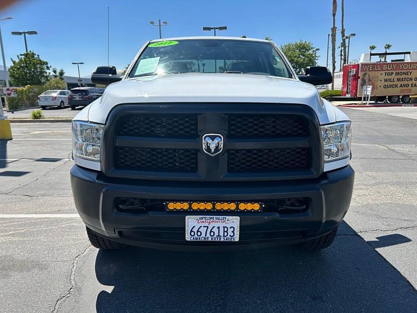 2017 WHITE Ram 2500 4WD (3C6TR5HT1HG) with an 8-Cyl 5.7 Liter engine, Automatic transmission, located at 412 Auto Vista Drive, Palmdale, 93551, (661) 945-0620, 34.592636, -118.136681 - Photo#1
