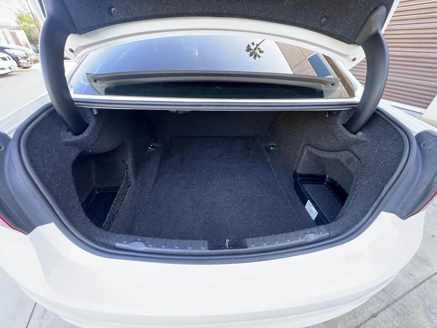 2018 Alpine White /Black BMW 3-Series 320i Sedan with an 2.0L L4 DOHC 16V engine, 8A transmission, located at 30 S. Berkeley Avenue, Pasadena, CA, 91107, (626) 248-7567, 34.145447, -118.109398 - 2018 BMW 320i Sedan – Buy Here Pay Here – $995 Down – Bad Credit OK – Crown City Motors Pasadena Experience affordable luxury in this 2018 BMW 320i Sedan, now available at Crown City Motors in Pasadena with Buy Here Pay Here financing. This stylish, German-engineered sedan delivers both per - Photo#14