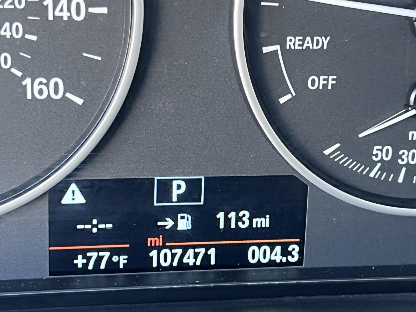 2018 Alpine White /Black BMW 3-Series 320i Sedan with an 2.0L L4 DOHC 16V engine, 8A transmission, located at 30 S. Berkeley Avenue, Pasadena, CA, 91107, (626) 248-7567, 34.145447, -118.109398 - 2018 BMW 320i Sedan – Buy Here Pay Here – $995 Down – Bad Credit OK – Crown City Motors Pasadena Experience affordable luxury in this 2018 BMW 320i Sedan, now available at Crown City Motors in Pasadena with Buy Here Pay Here financing. This stylish, German-engineered sedan delivers both per - Photo#24