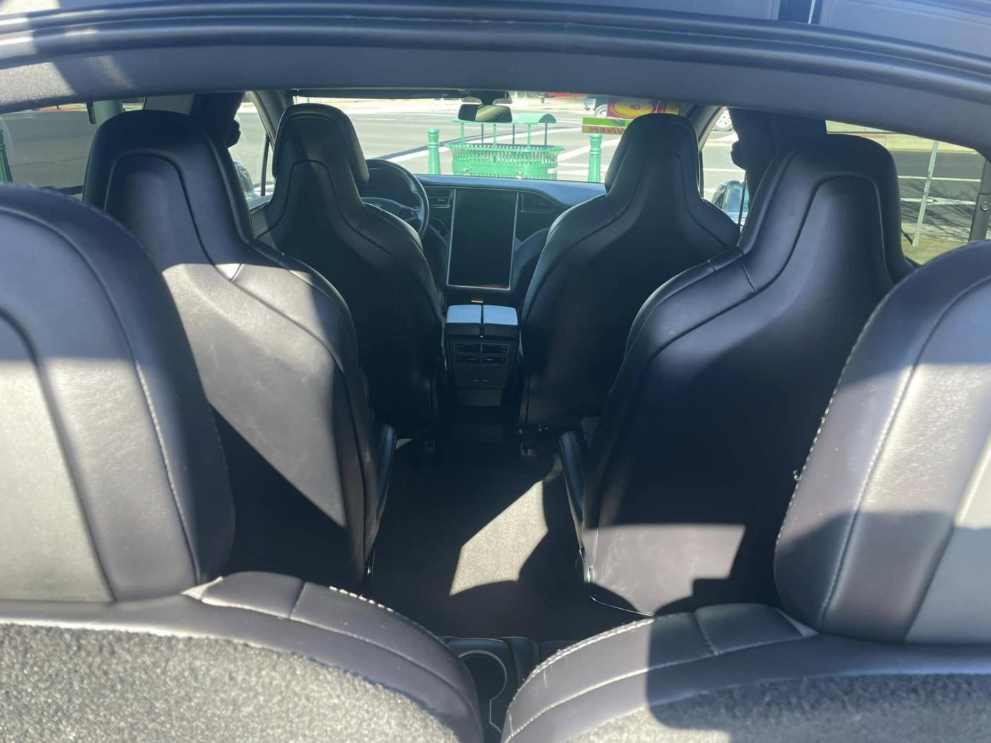 2018 BLACK Tesla Model X 90D (5YJXCBE26JF) with an ELECTRIC engine, 1A transmission, located at 744 E Miner Ave, Stockton, CA, 95202, (209) 944-5770, 37.956863, -121.282082 - PLUS TAXES AND FEES - Photo#11