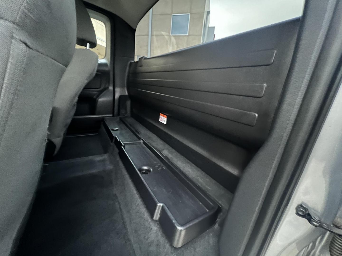 2018 Space Gray Metallic Toyota Tacoma SR5 Access Cab I4 6AT 2WD (5TFRX5GNXJX) with an 2.7L L4 DOHC 16V engine, 6A transmission, located at 30 S. Berkeley Avenue, Pasadena, CA, 91107, (626) 248-7567, 34.145447, -118.109398 - Crown City Motors is a used “Buy Here Pay Here” car dealer in Pasadena CA. “Buy Here Pay Here” financing, means that when you purchase your vehicle from our dealership, that you make the payments to the dealership as well. We do not need the banks approval to get you approved for a used auto - Photo#16