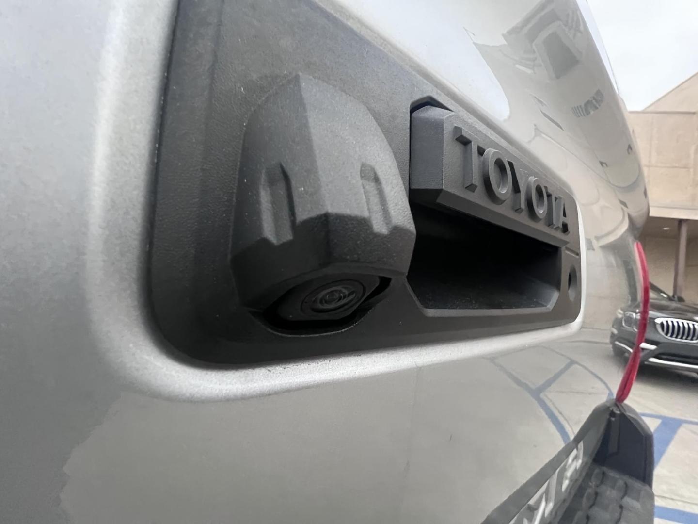 2018 Space Gray Metallic Toyota Tacoma SR5 Access Cab I4 6AT 2WD (5TFRX5GNXJX) with an 2.7L L4 DOHC 16V engine, 6A transmission, located at 30 S. Berkeley Avenue, Pasadena, CA, 91107, (626) 248-7567, 34.145447, -118.109398 - Crown City Motors is a used “Buy Here Pay Here” car dealer in Pasadena CA. “Buy Here Pay Here” financing, means that when you purchase your vehicle from our dealership, that you make the payments to the dealership as well. We do not need the banks approval to get you approved for a used auto - Photo#23