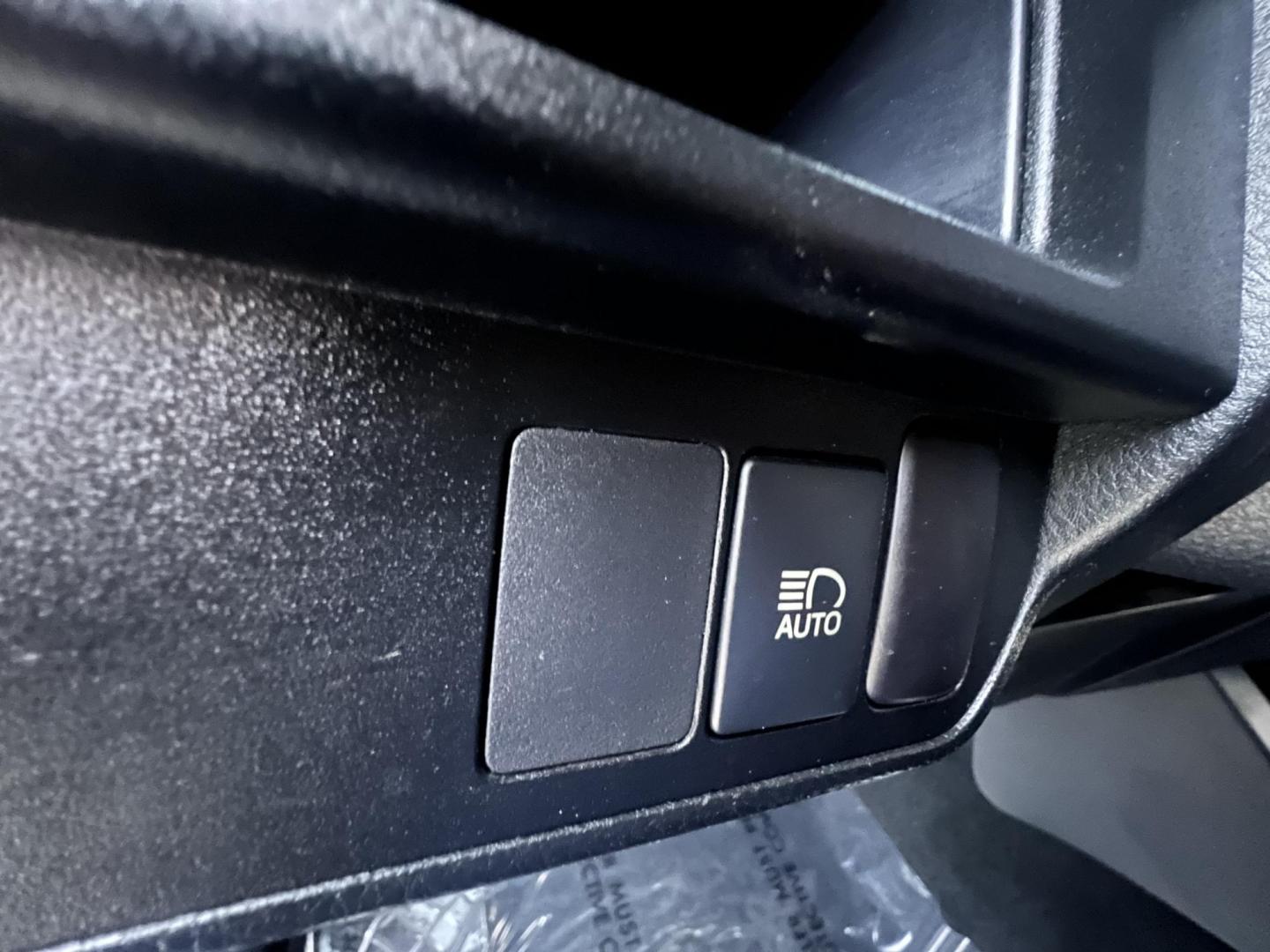 2018 Space Gray Metallic Toyota Tacoma SR5 Access Cab I4 6AT 2WD (5TFRX5GNXJX) with an 2.7L L4 DOHC 16V engine, 6A transmission, located at 30 S. Berkeley Avenue, Pasadena, CA, 91107, (626) 248-7567, 34.145447, -118.109398 - Crown City Motors is a used “Buy Here Pay Here” car dealer in Pasadena CA. “Buy Here Pay Here” financing, means that when you purchase your vehicle from our dealership, that you make the payments to the dealership as well. We do not need the banks approval to get you approved for a used auto - Photo#36