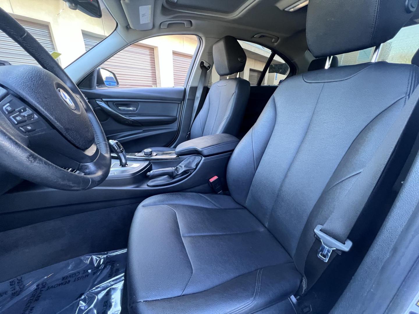 2018 Alpine White /Black BMW 3-Series 320i Sedan with an 2.0L L4 DOHC 16V engine, 8A transmission, located at 30 S. Berkeley Avenue, Pasadena, CA, 91107, (626) 248-7567, 34.145447, -118.109398 - 2018 BMW 320i Sedan – Buy Here Pay Here – $995 Down – Bad Credit OK – Crown City Motors Pasadena Experience affordable luxury in this 2018 BMW 320i Sedan, now available at Crown City Motors in Pasadena with Buy Here Pay Here financing. This stylish, German-engineered sedan delivers both per - Photo#45