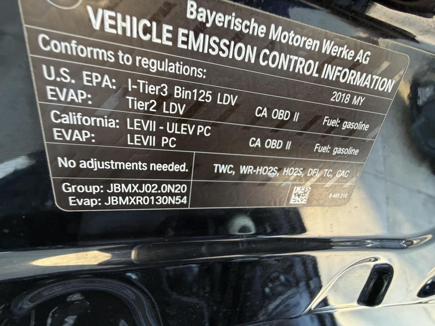 2018 Black /BLACK BMW 3-Series 320i Sedan (WBA8E1G5XJN) with an 2.0L L4 DOHC 16V engine, 8A transmission, located at 30 S. Berkeley Avenue, Pasadena, CA, 91107, (626) 248-7567, 34.145447, -118.109398 - Crown City Motors is a used “Buy Here Pay Here” car dealer in Pasadena CA. “Buy Here Pay Here” financing, means that when you purchase your vehicle from our dealership, that you make the payments to the dealership as well. We do not need the banks approval to get you approved for a used auto - Photo#20