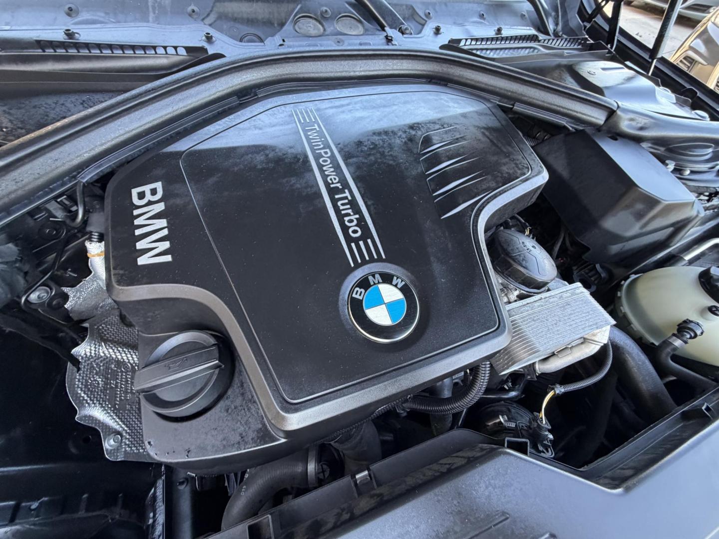 2018 Black /BLACK BMW 3-Series 320i Sedan (WBA8E1G5XJN) with an 2.0L L4 DOHC 16V engine, 8A transmission, located at 30 S. Berkeley Avenue, Pasadena, CA, 91107, (626) 248-7567, 34.145447, -118.109398 - Crown City Motors is a used “Buy Here Pay Here” car dealer in Pasadena CA. “Buy Here Pay Here” financing, means that when you purchase your vehicle from our dealership, that you make the payments to the dealership as well. We do not need the banks approval to get you approved for a used auto - Photo#19