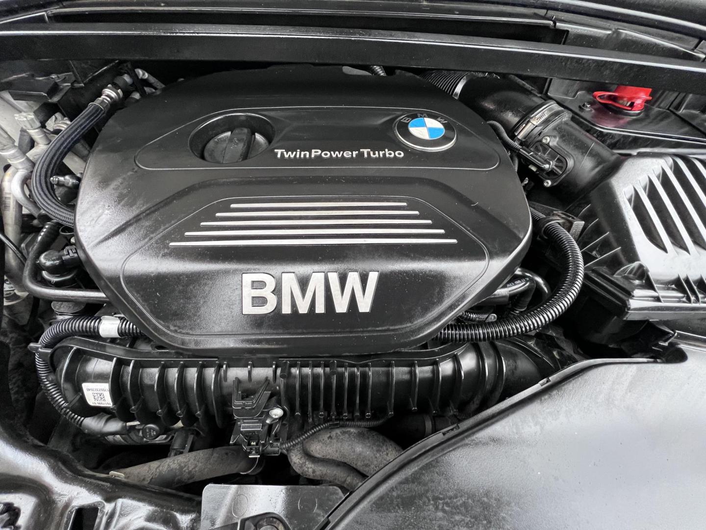 2018 White /Beige BMW X1 sDrive28i (WBXHU7C38J5) with an 2.0L L4 DOHC 16V engine, 8A transmission, located at 30 S. Berkeley Avenue, Pasadena, CA, 91107, (626) 248-7567, 34.145447, -118.109398 - Crown City Motors is a used “Buy Here Pay Here” car dealer in Pasadena CA. “Buy Here Pay Here” financing, means that when you purchase your vehicle from our dealership, that you make the payments to the dealership as well. We do not need the banks approval to get you approved for a used auto - Photo#41