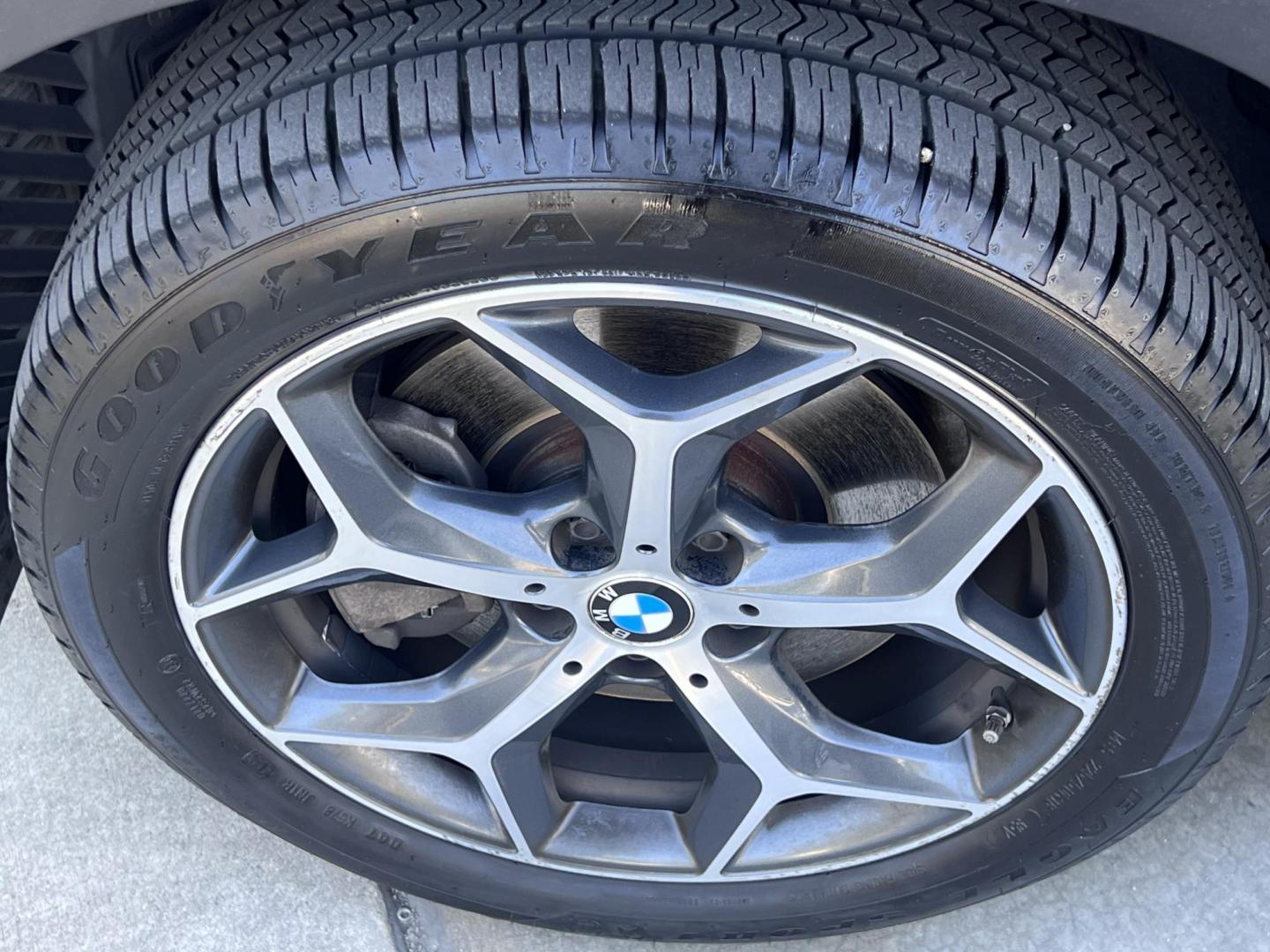 2018 BLACK /Black BMW X1 sDrive28i (WBXHU7C34J5) with an 2.0L L4 DOHC 16V engine, 8A transmission, located at 30 S. Berkeley Avenue, Pasadena, CA, 91107, (626) 248-7567, 34.145447, -118.109398 - 018 BMW X1 sDrive28i – Luxury, Performance and Affordability | Buy Here Pay Here – Pasadena, CA Step into luxury, style, and versatility with this 2018 BMW X1 sDrive28i, available now at Crown City Motors, Pasadena’s trusted Buy Here Pay Here (BHPH) dealership. Whether you're dealing with b - Photo#6