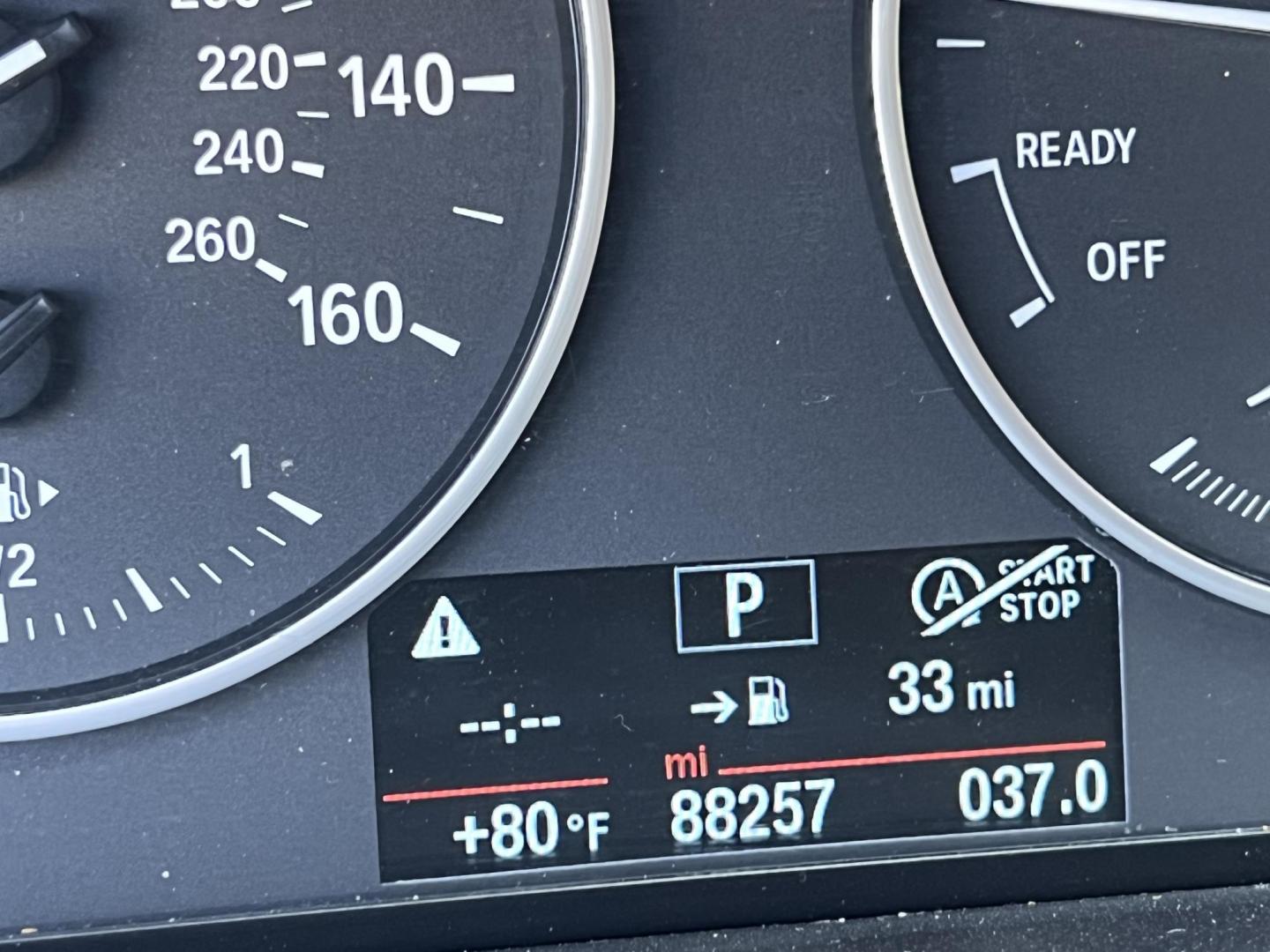 2018 Silver Metallic /Black BMW X1 sDrive28i (WBXHU7C34J5) with an 2.0L L4 DOHC 16V engine, 8A transmission, located at 30 S. Berkeley Avenue, Pasadena, CA, 91107, (626) 248-7567, 34.145447, -118.109398 - 2018 BMW X1 xDrive28i – Luxury, Performance, and Affordability in One SUV VIN: WBXHU7C34J5H42594 Location: Crown City Motors, Pasadena, CA Status: Available Now – Clean Title – Financing Options for All Credit Types Looking for a luxury crossover SUV that combines sporty performance, ele - Photo#7