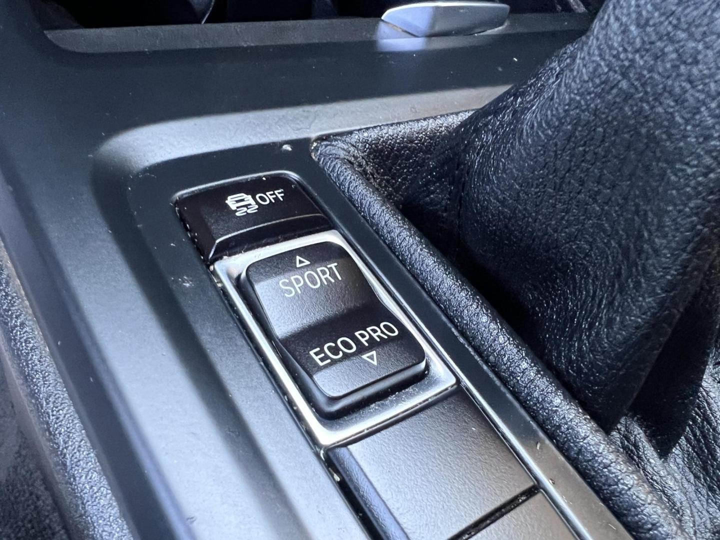 2018 Silver Metallic /Black BMW X1 sDrive28i (WBXHU7C34J5) with an 2.0L L4 DOHC 16V engine, 8A transmission, located at 30 S. Berkeley Avenue, Pasadena, CA, 91107, (626) 248-7567, 34.145447, -118.109398 - 2018 BMW X1 xDrive28i – Luxury, Performance, and Affordability in One SUV VIN: WBXHU7C34J5H42594 Location: Crown City Motors, Pasadena, CA Status: Available Now – Clean Title – Financing Options for All Credit Types Looking for a luxury crossover SUV that combines sporty performance, ele - Photo#28