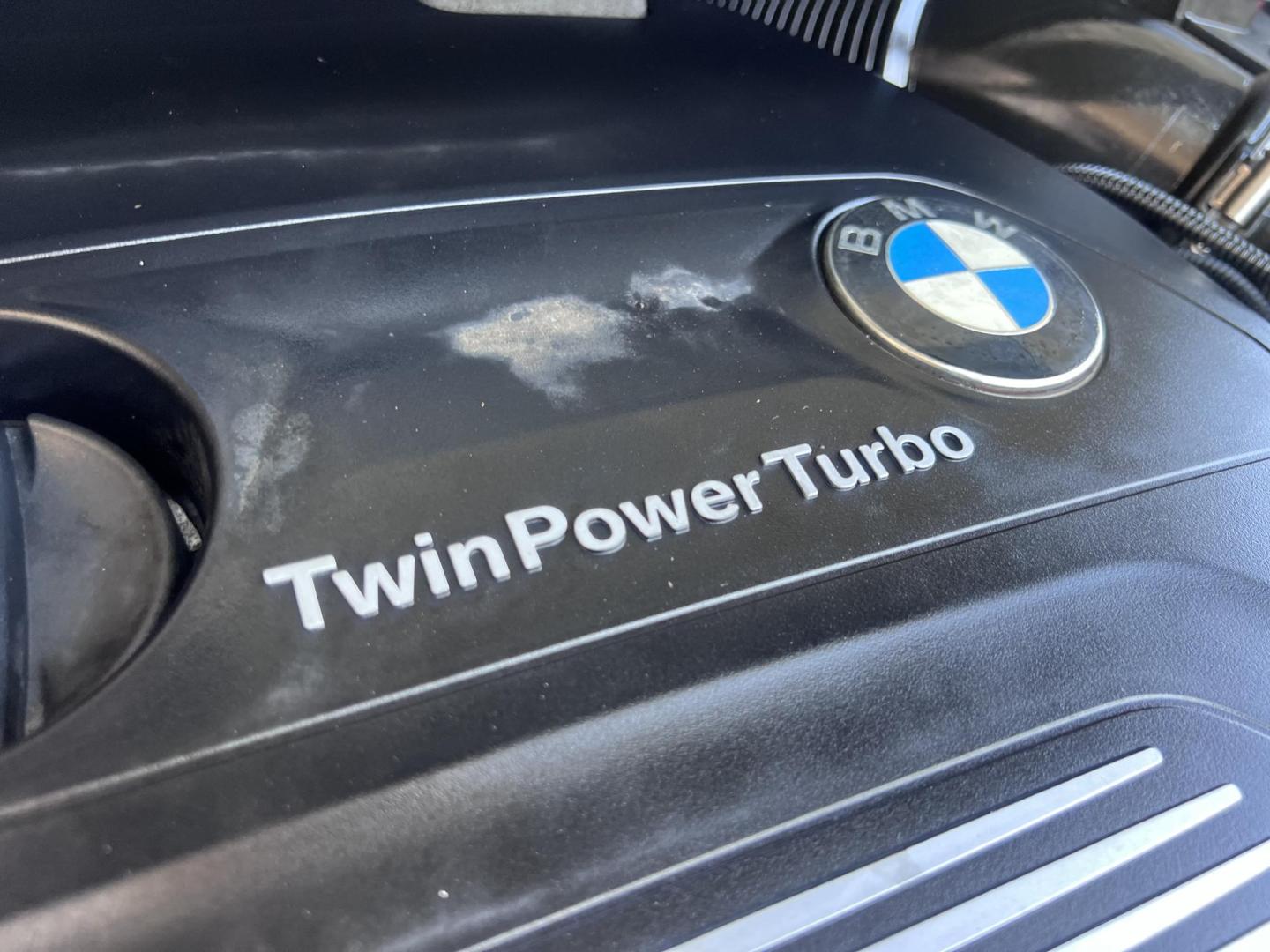 2018 Silver Metallic /Black BMW X1 sDrive28i (WBXHU7C34J5) with an 2.0L L4 DOHC 16V engine, 8A transmission, located at 30 S. Berkeley Avenue, Pasadena, CA, 91107, (626) 248-7567, 34.145447, -118.109398 - 2018 BMW X1 xDrive28i – Luxury, Performance, and Affordability in One SUV VIN: WBXHU7C34J5H42594 Location: Crown City Motors, Pasadena, CA Status: Available Now – Clean Title – Financing Options for All Credit Types Looking for a luxury crossover SUV that combines sporty performance, ele - Photo#33