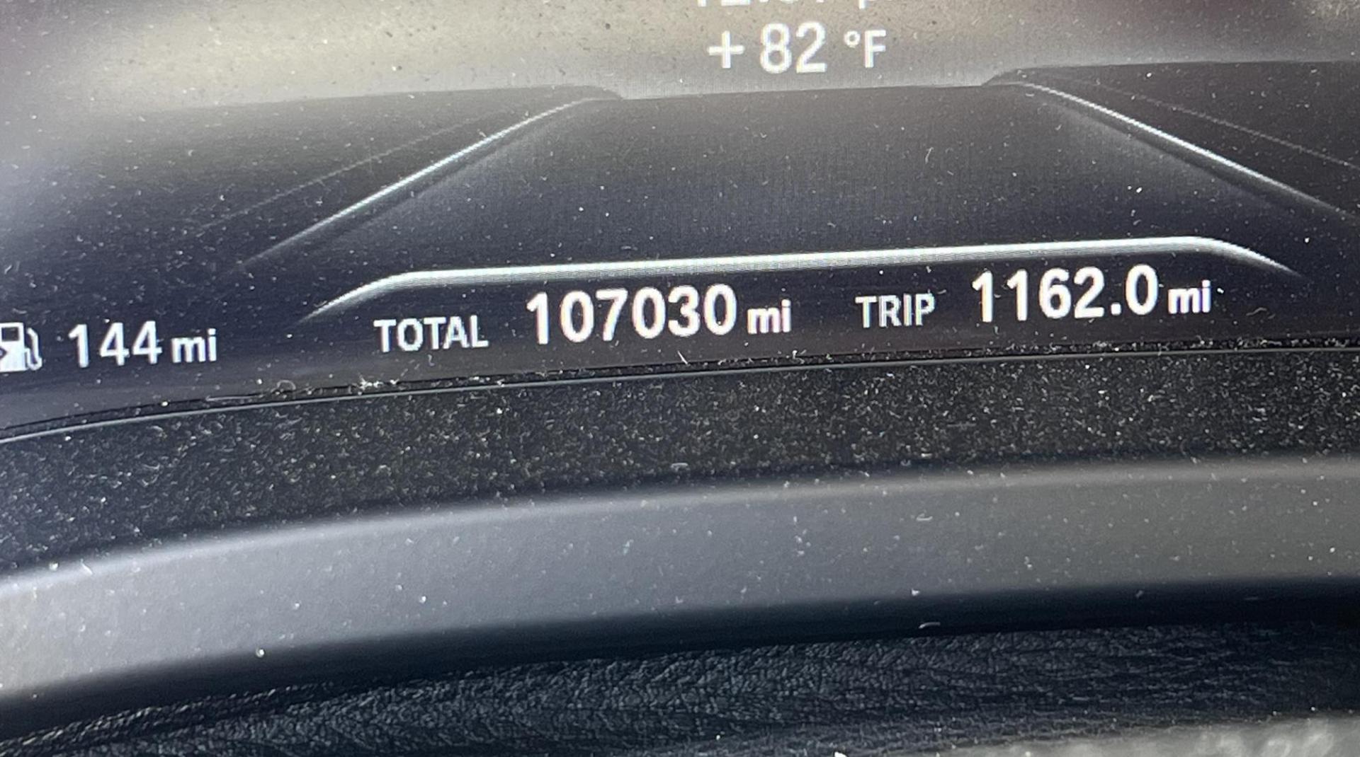 2018 Alpine White /Black BMW X3 xDrive30i (5UXTR9C56JL) with an 2.0L L4 DOHC 16V engine, 8A transmission, located at 30 S. Berkeley Avenue, Pasadena, CA, 91107, (626) 248-7567, 34.145447, -118.109398 - Photo#5