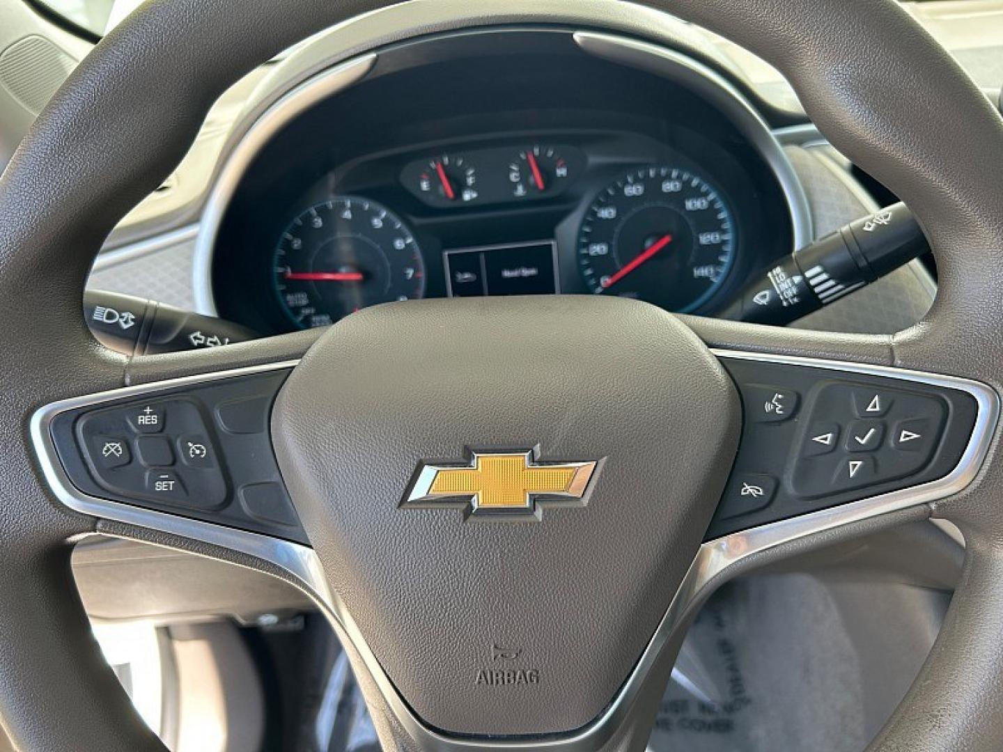 2018 WHITE Chevrolet Malibu (1G1ZC5ST4JF) with an 4-Cyl Turbo 1.5 Liter engine, Automatic 6-Spd transmission, located at 412 Auto Vista Drive, Palmdale, 93551, (661) 945-0620, 34.592636, -118.136681 - Photo#27