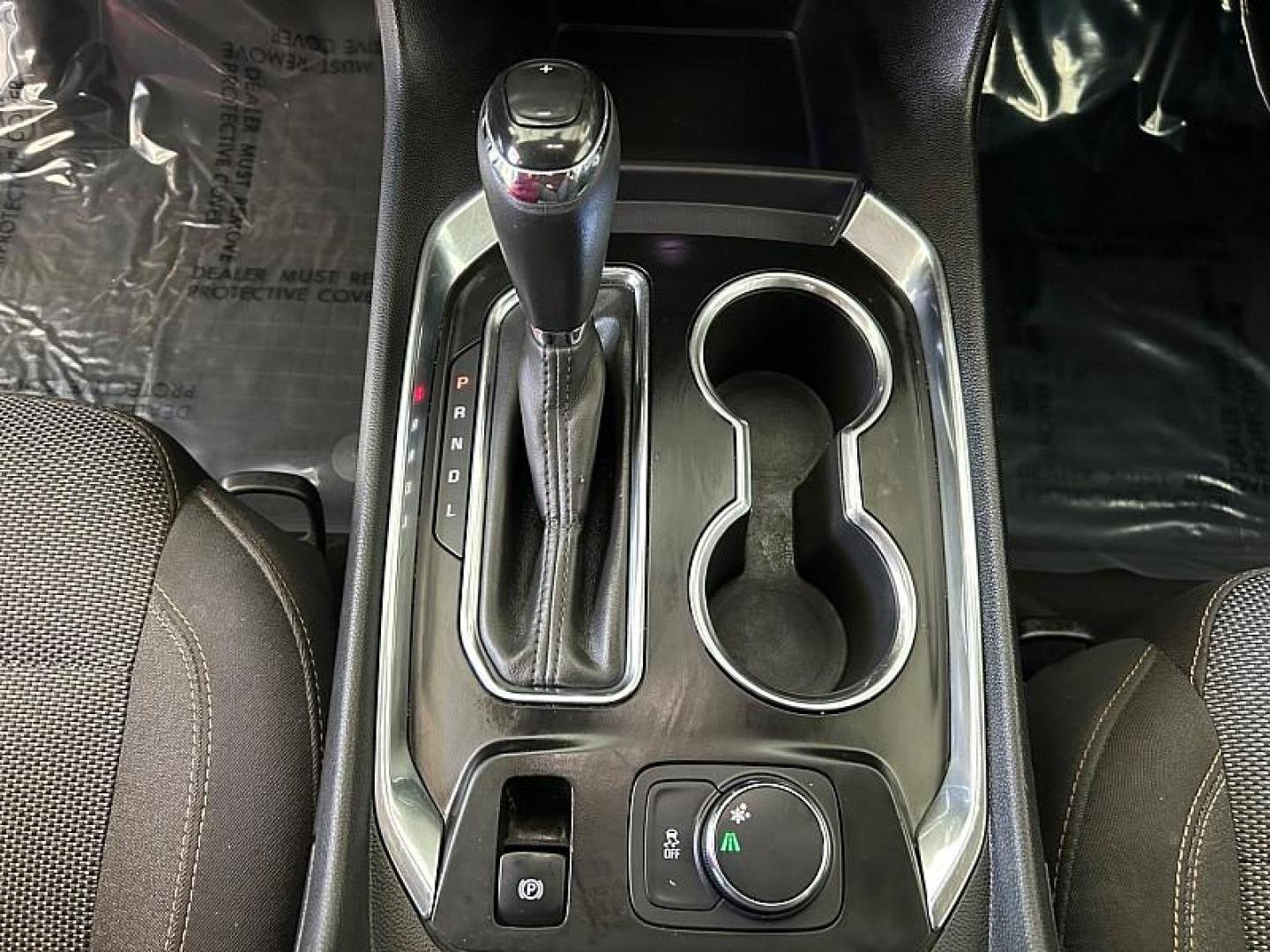 2018 SILVER Chevrolet Traverse (1GNERFKW4JJ) with an V6 3.6 Liter engine, Automatic 9-Spd transmission, located at 412 Auto Vista Drive, Palmdale, 93551, (661) 945-0620, 34.592636, -118.136681 - Photo#25