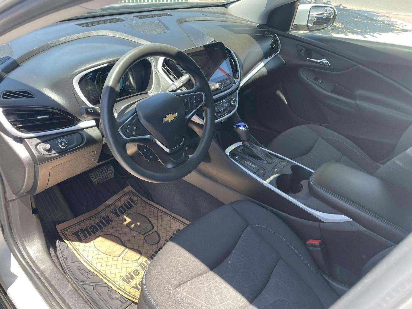 2018 Chevrolet Volt LT (1G1RC6S57JU) with an 1.5L L4 DOHC 16V engine, CVT transmission, located at 744 E Miner Ave, Stockton, CA, 95202, (209) 944-5770, 37.956863, -121.282082 - PLUS TAXES AND FEES NO CHARGER AVAILABLE - Photo#7