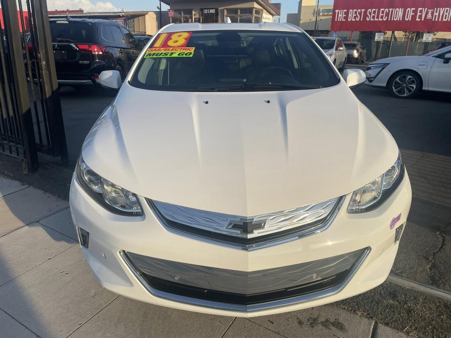 2018 Chevrolet Volt LTZ (1G1RD6S55JU) with an 1.5L L4 DOHC 16V engine, CVT transmission, located at 744 E Miner Ave, Stockton, CA, 95202, (209) 944-5770, 37.956863, -121.282082 - PLUS TAXES AND FEES NO CHARGER AVAILABLE - Photo#2