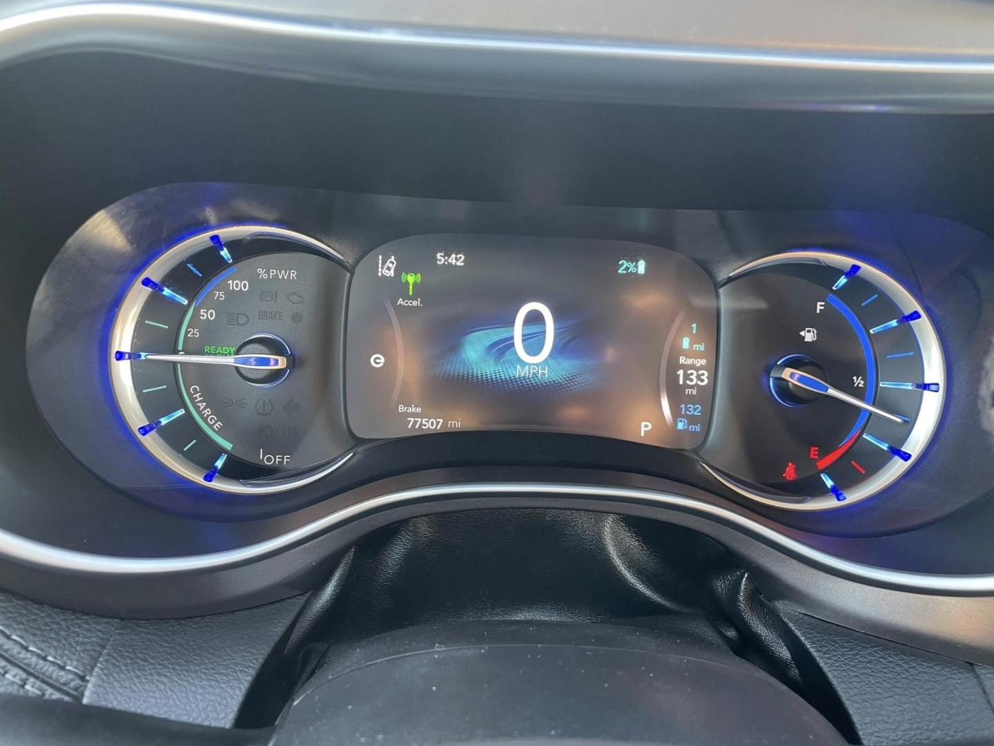 2018 Chrysler Pacifica Hybrid Limited (2C4RC1N79JR) with an 3.6L V6 DOHC 24V HYBRID engine, CVT transmission, located at 744 E Miner Ave, Stockton, CA, 95202, (209) 944-5770, 37.956863, -121.282082 - PLUS TAXES AND FEES NO CHARGER AVAILABLE - Photo#13