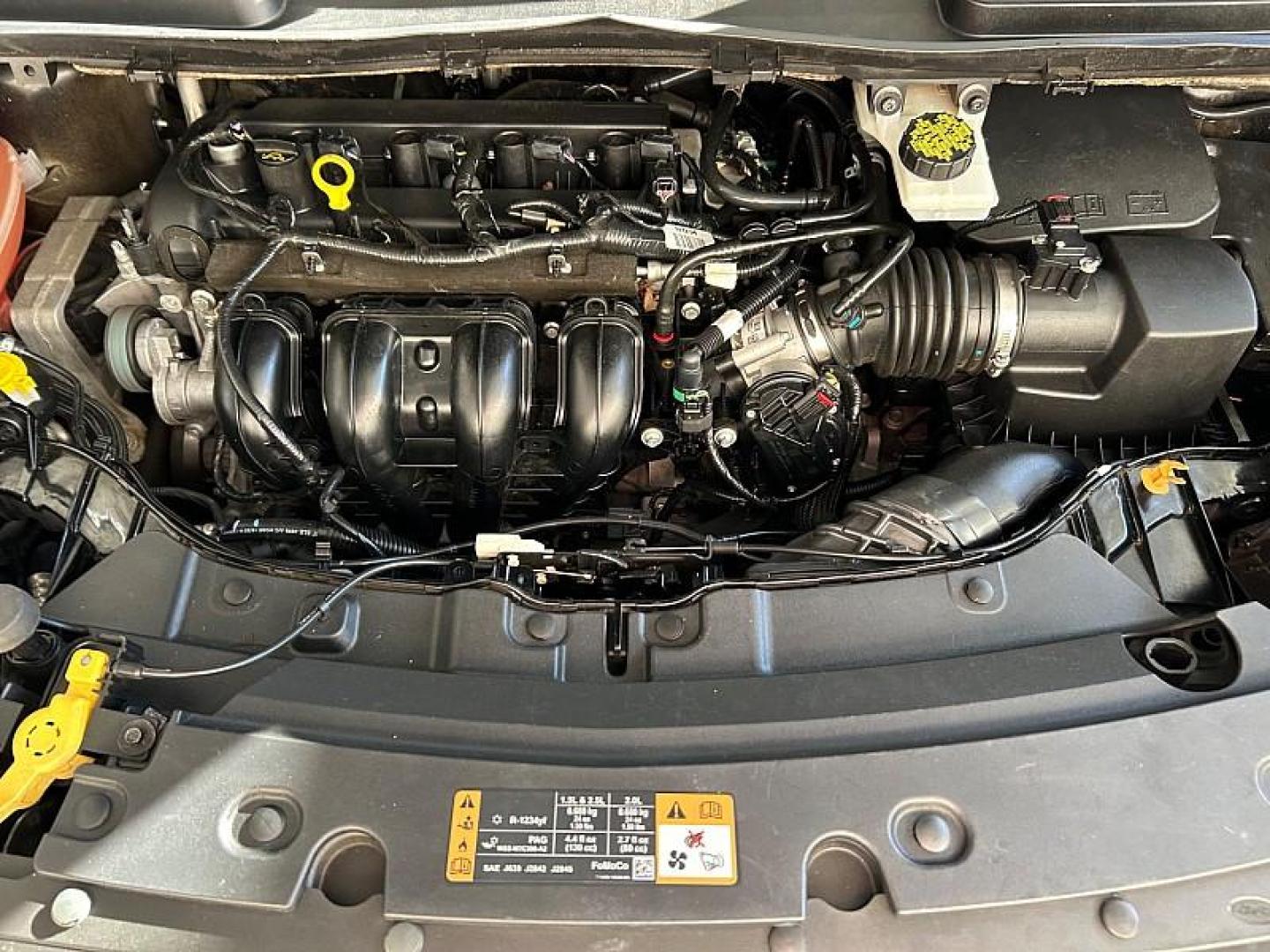 2018 BLACK Ford Escape (1FMCU0F77JU) with an 4-Cyl 2.5 Liter engine, Auto 6-Spd w/SelShft transmission, located at 412 Auto Vista Drive, Palmdale, 93551, (661) 945-0620, 34.592636, -118.136681 - Photo#11