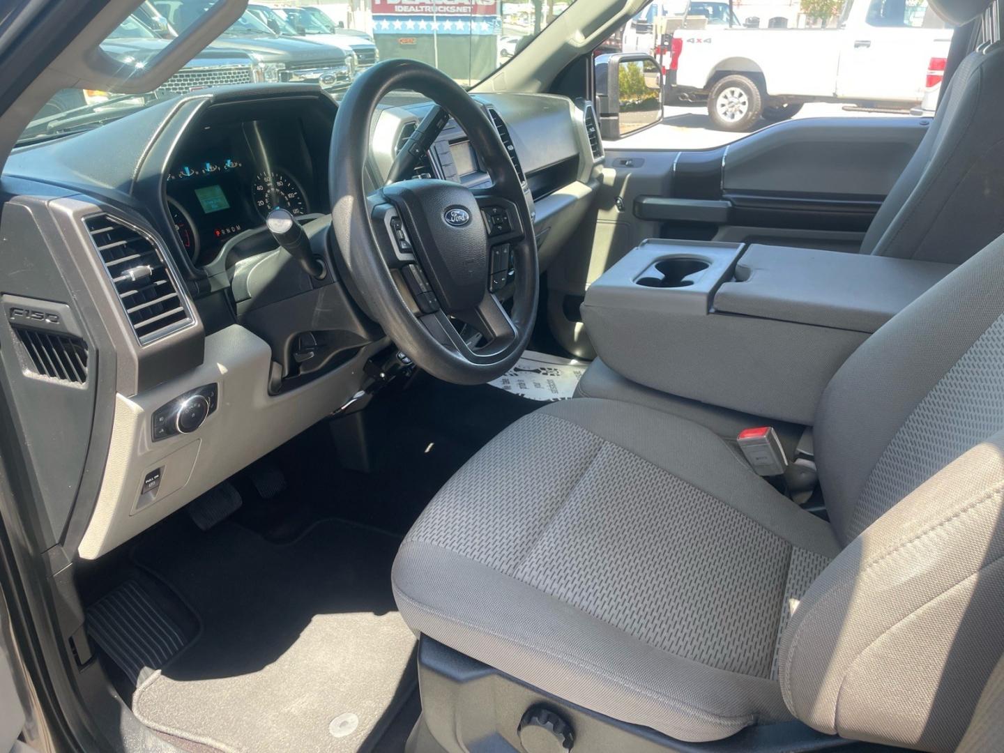 2018 Stone Gray Ford F-150 XLT (1FTEW1EG8JK) with an 3.5L EcoBoost 3.5L Twin Turbo V6 375hp 470ft. lbs. Direct Injection engine, 10-Speed Shiftable Automatic transmission, located at 800 Riverside Ave, Roseville, CA, 95678, 916-773-4549 & Toll Free: 866-719-4393, 38.732265, -121.291039 - 4X4 SUPERCREW ECOBOOST 3.5 TWIN TURBO XLT SERVICE RECORDS ON CLEAN CARFAX- Photo#10