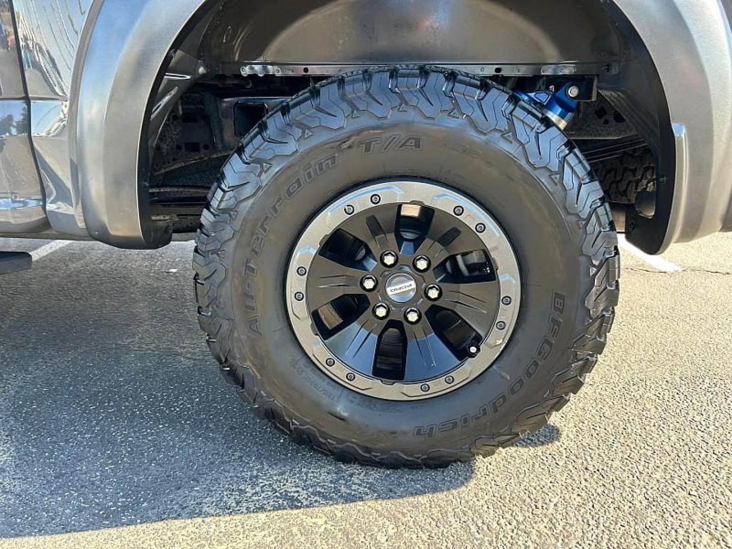 2018 GRAY Ford F-150 4WD (1FTFW1RGXJF) with an V6 EcoBoost TT 3.5L engine, Auto 10-Spd Spt Mode transmission, located at 412 Auto Vista Drive, Palmdale, 93551, (661) 945-0620, 34.592636, -118.136681 - Photo#13