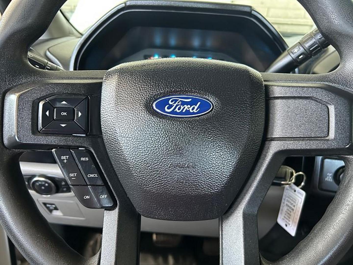 2018 WHITE Ford F-150 4WD (1FTEW1EP6JK) with an V6 EcoBoost TT 2.7L engine, Automatic transmission, located at 412 Auto Vista Drive, Palmdale, 93551, (661) 945-0620, 34.592636, -118.136681 - Photo#22