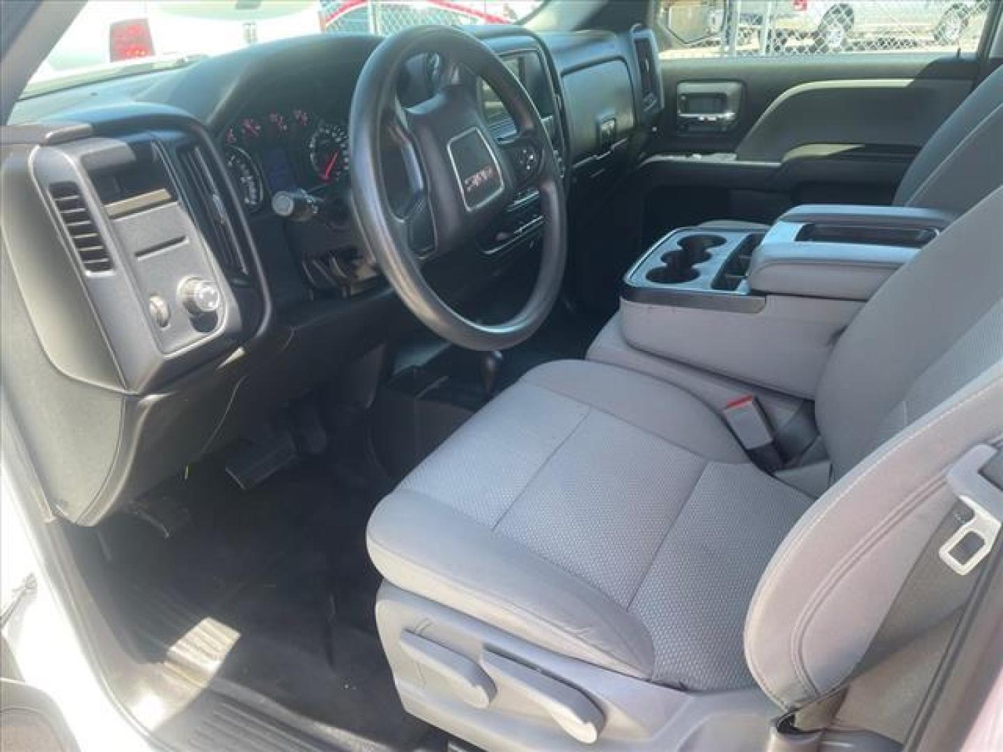 2018 Summit White GMC Sierra 1500 Base (1GTV2LEH9JZ) with an 4.3L EcoTec3 4.3L Flex Fuel V6 Direct Injection engine, 6-Speed Shiftable Automatic w/Overdrive transmission, located at 800 Riverside Ave, Roseville, CA, 95678, 916-773-4549 & Toll Free: 866-719-4393, 38.732265, -121.291039 - 4X4 DOUBLE CAB SERVICE RECORDS ONE OWNER CLEAN CARFAX - Photo#12