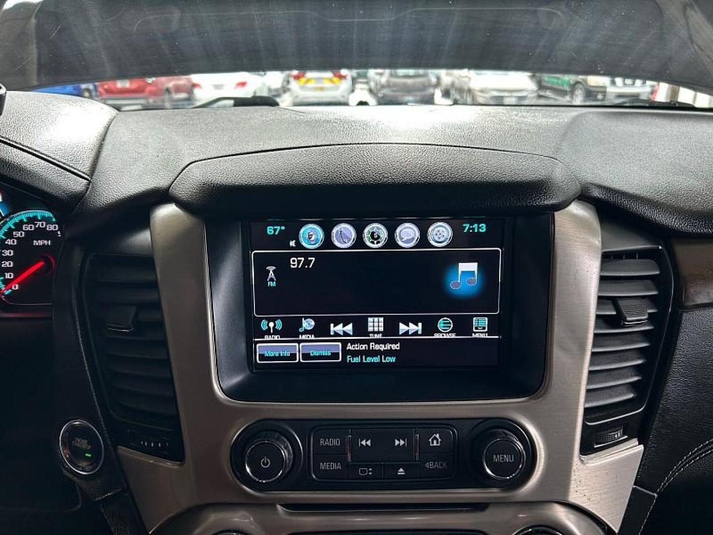 2018 BLACK GMC Yukon (1GKS1CKJ1JR) with an V8 EcoTec3 6.2 Liter engine, Automatic 10-Spd w/Overdrive transmission, located at 412 Auto Vista Drive, Palmdale, 93551, (661) 945-0620, 34.592636, -118.136681 - Photo#19