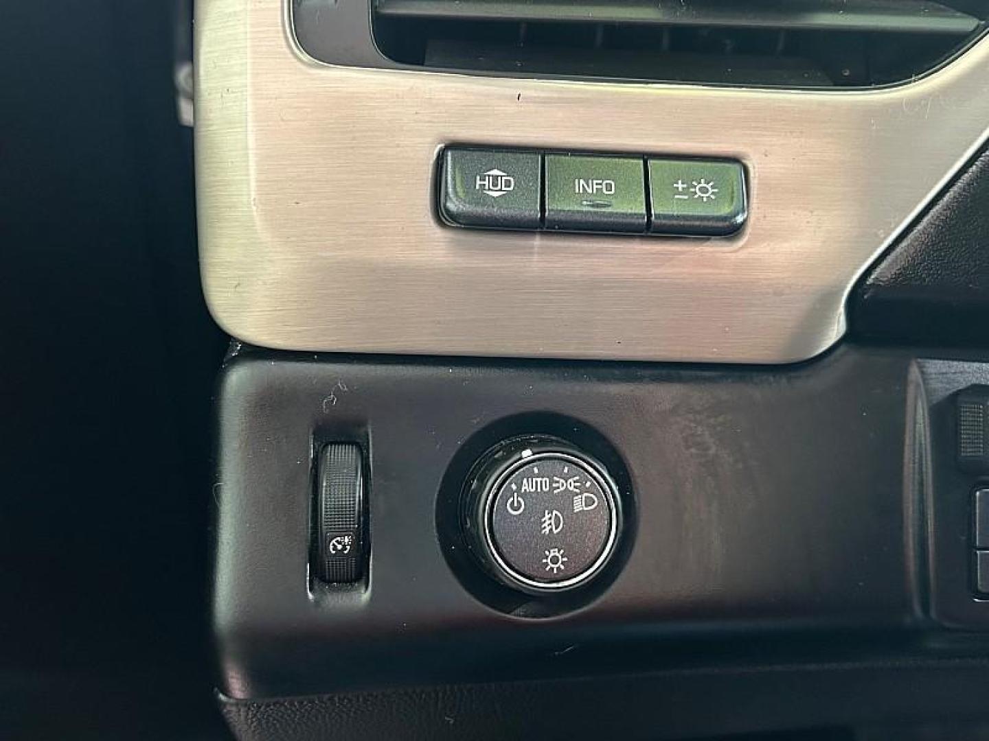 2018 BLACK GMC Yukon (1GKS1CKJ1JR) with an V8 EcoTec3 6.2 Liter engine, Automatic 10-Spd w/Overdrive transmission, located at 412 Auto Vista Drive, Palmdale, 93551, (661) 945-0620, 34.592636, -118.136681 - Photo#20