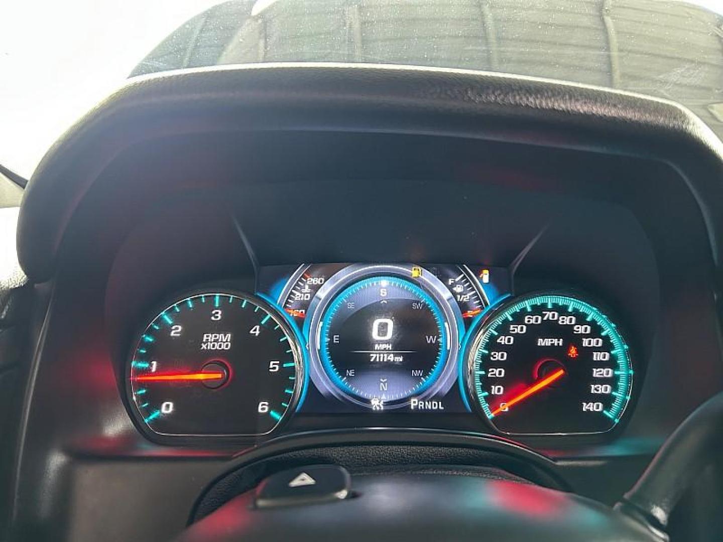 2018 BLACK GMC Yukon (1GKS1CKJ1JR) with an V8 EcoTec3 6.2 Liter engine, Automatic 10-Spd w/Overdrive transmission, located at 412 Auto Vista Drive, Palmdale, 93551, (661) 945-0620, 34.592636, -118.136681 - Photo#21