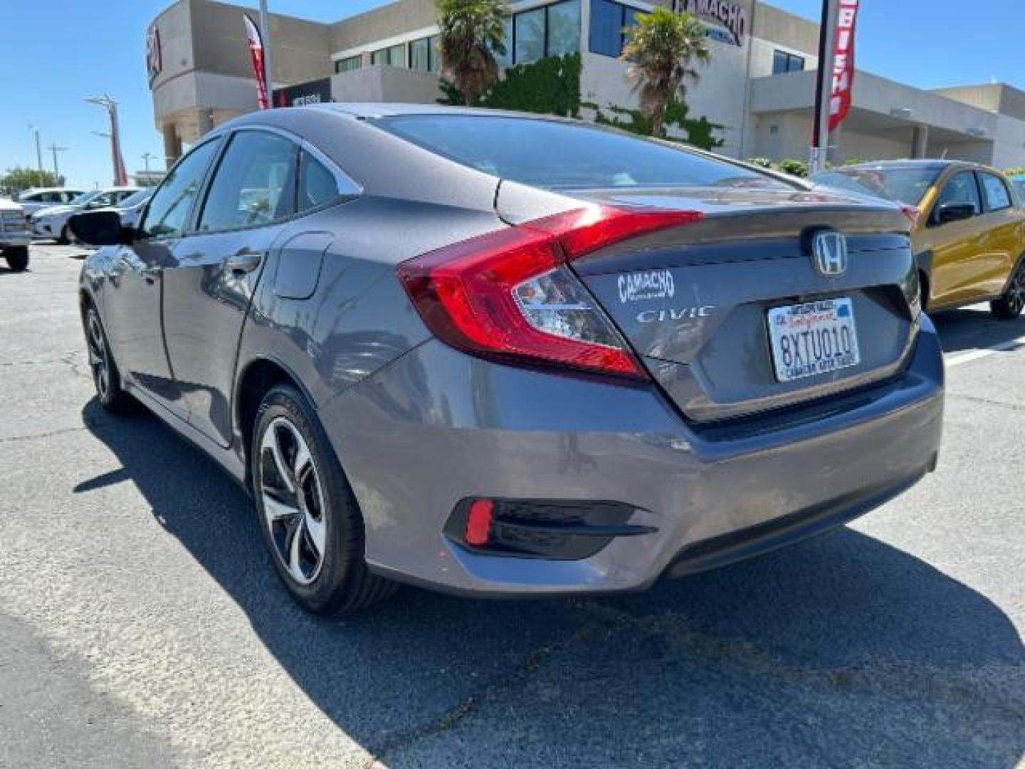 2018 GRAY Honda Civic Sedan (2HGFC2F56JH) , Automatic transmission, located at 412 Auto Vista Drive, Palmdale, 93551, (661) 945-0620, 34.592636, -118.136681 - Photo#4
