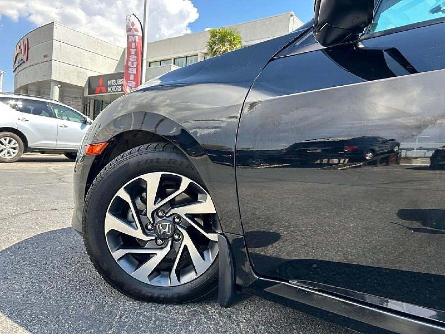 2018 BLACK Honda Civic Sedan (2HGFC2F72JH) with an 4-Cyl 2 Liter engine, Automatic CVT transmission, located at 412 Auto Vista Drive, Palmdale, 93551, (661) 945-0620, 34.592636, -118.136681 - Photo#6