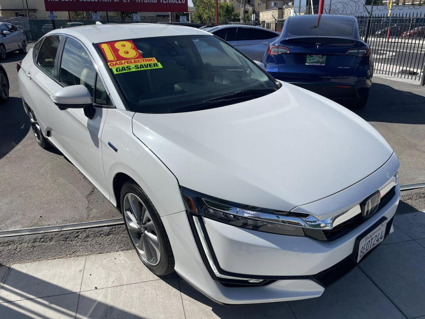 2018 Honda Clarity Plug-In Hybrid (JHMZC5F13JC) with an 1.5L L4 DOHC 16V HYBRID engine, CVT transmission, located at 744 E Miner Ave, Stockton, CA, 95202, (209) 944-5770, 37.956863, -121.282082 - PLUS TAXES AND FEES NO CHARGER AVAILABLE - Photo#1