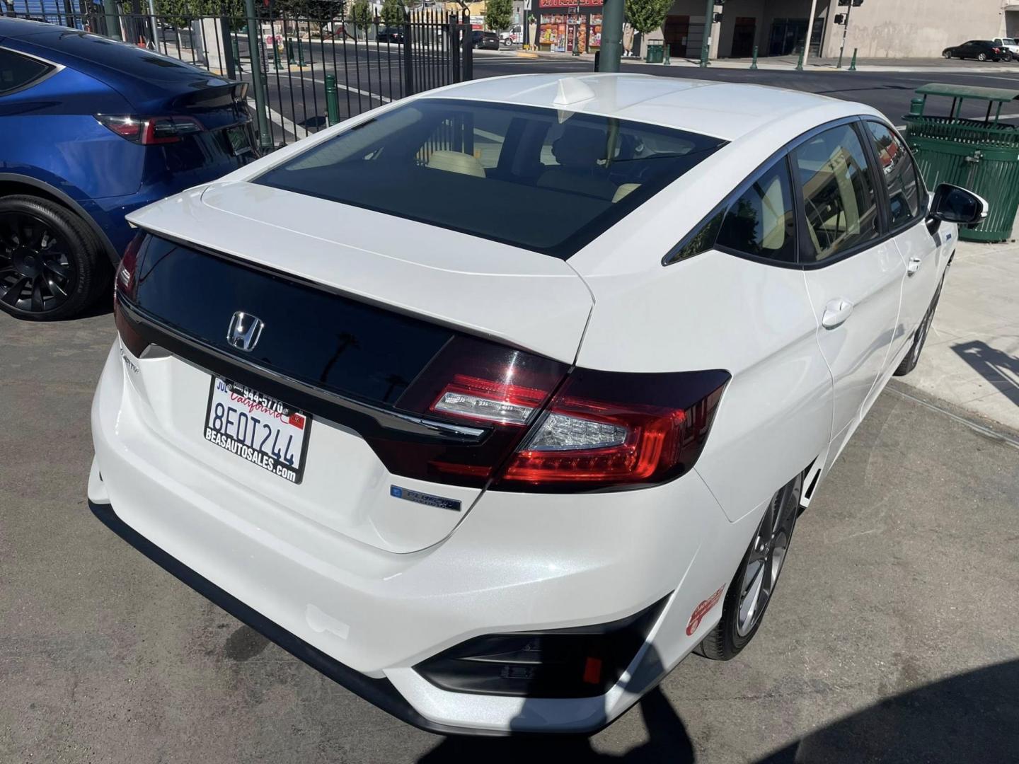 2018 Honda Clarity Plug-In Hybrid (JHMZC5F13JC) with an 1.5L L4 DOHC 16V HYBRID engine, CVT transmission, located at 744 E Miner Ave, Stockton, CA, 95202, (209) 944-5770, 37.956863, -121.282082 - PLUS TAXES AND FEES NO CHARGER AVAILABLE - Photo#13