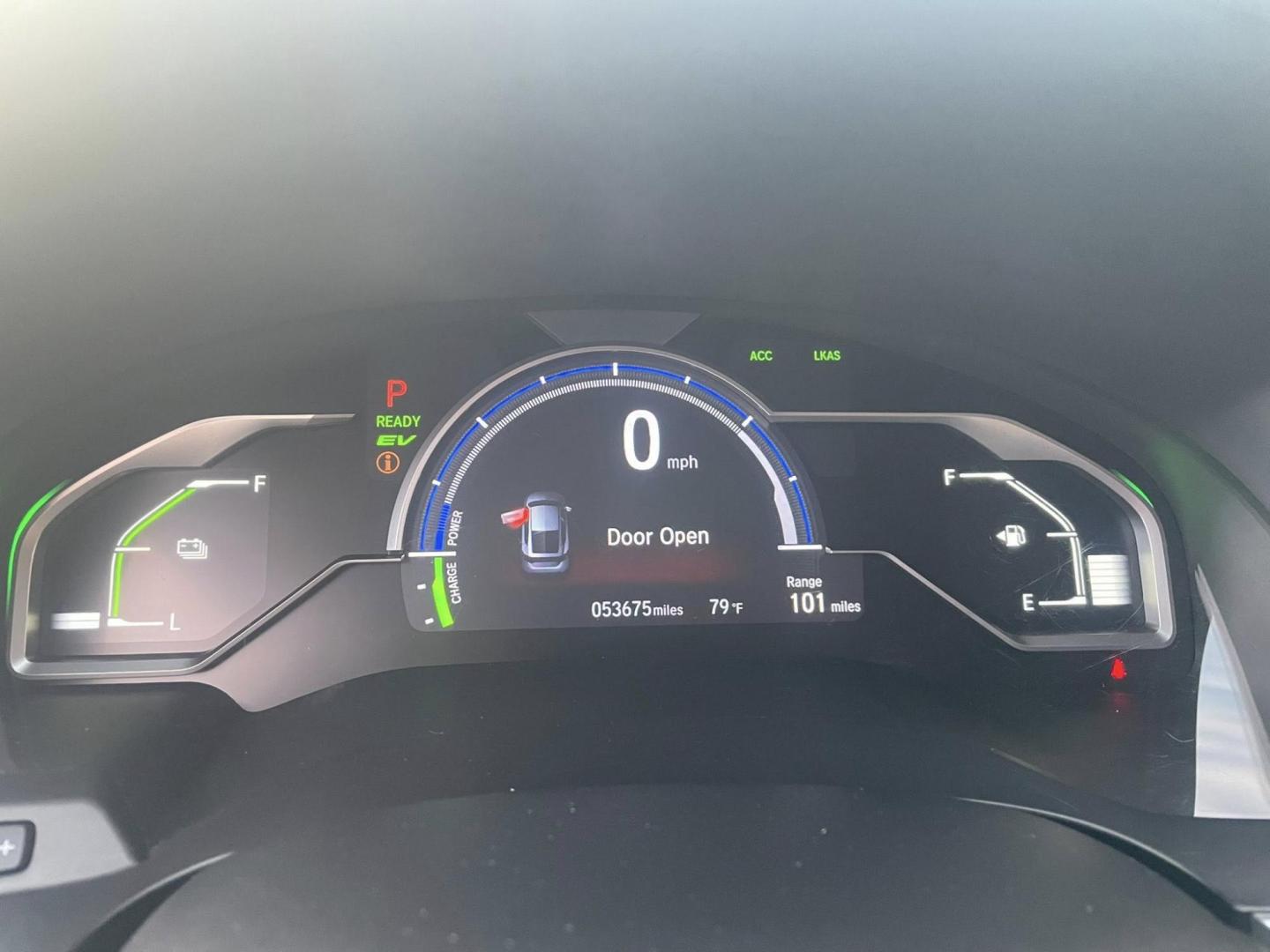 2018 Honda Clarity Plug-In Hybrid (JHMZC5F17JC) with an 1.5L L4 DOHC 16V HYBRID engine, CVT transmission, located at 744 E Miner Ave, Stockton, CA, 95202, (209) 944-5770, 37.956863, -121.282082 - PLUS TAXES AND FEES NO CHARGER AVAILABLE - Photo#12