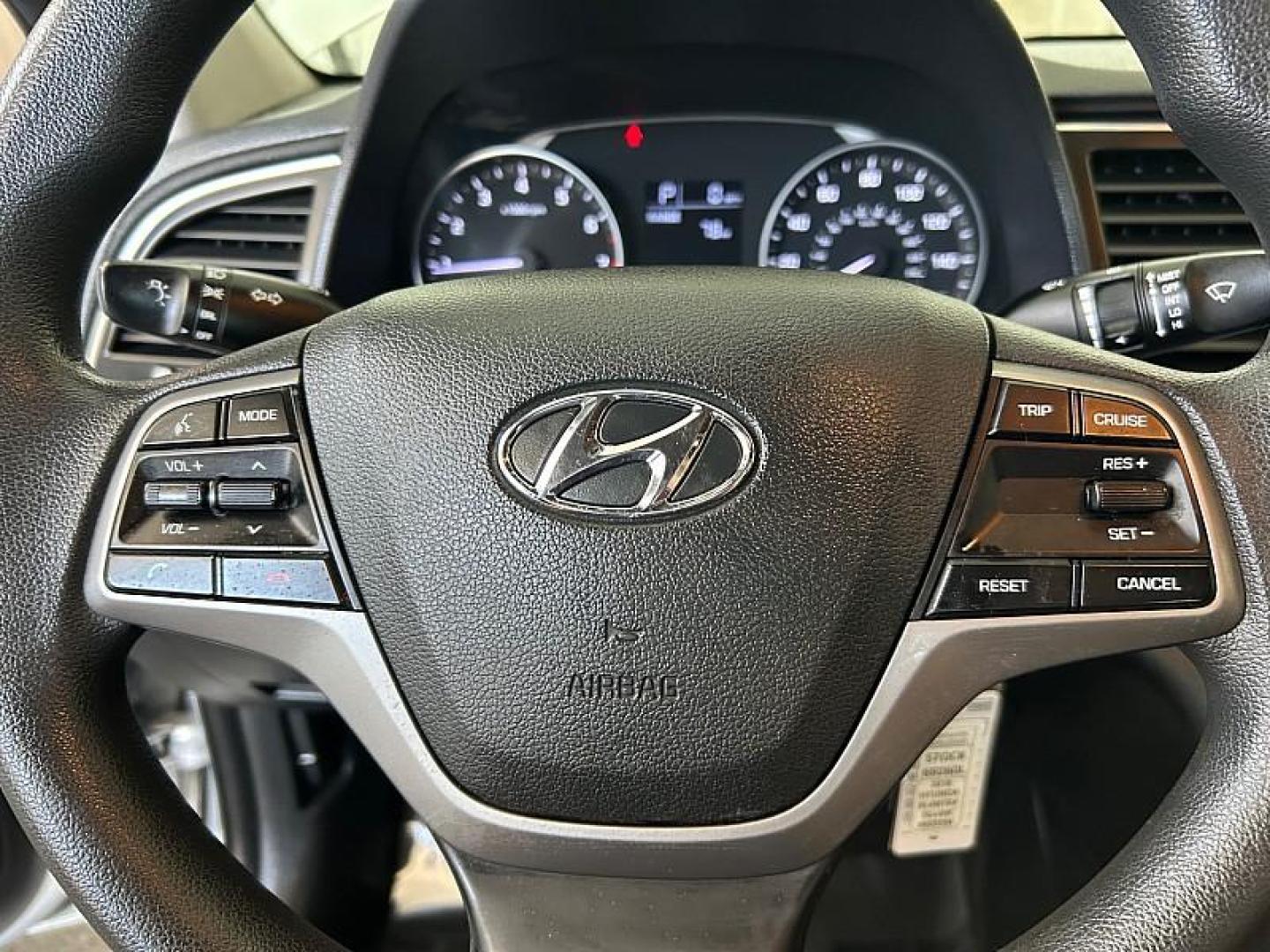 2018 SILVER HYUNDAI ELANTRA (KMHD74LF8JU) , located at 412 Auto Vista Drive, Palmdale, 93551, (661) 945-0620, 34.592636, -118.136681 - Photo#11