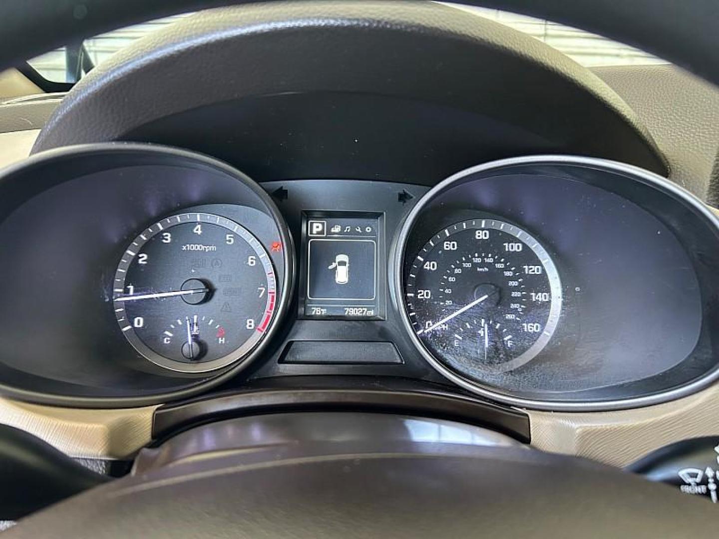 2018 BLUE Hyundai Santa Fe Sport (5XYZTDLB1JG) with an 4-Cyl GDI 2.4 Liter engine, Automatic 6-Spd w/Shiftronic transmission, located at 412 Auto Vista Drive, Palmdale, 93551, (661) 945-0620, 34.592636, -118.136681 - Photo#15