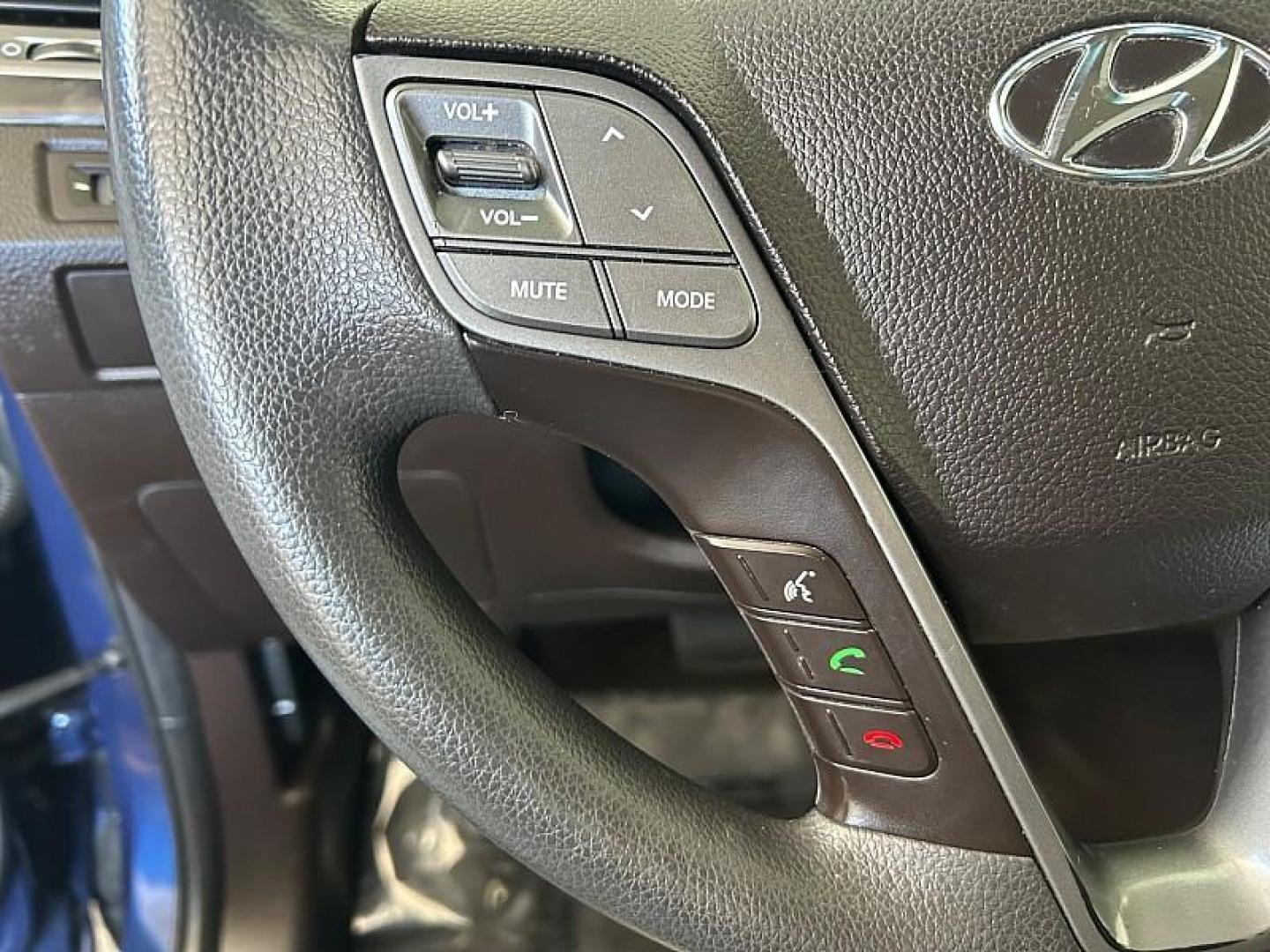 2018 BLUE Hyundai Santa Fe Sport (5XYZTDLB1JG) with an 4-Cyl GDI 2.4 Liter engine, Automatic 6-Spd w/Shiftronic transmission, located at 412 Auto Vista Drive, Palmdale, 93551, (661) 945-0620, 34.592636, -118.136681 - Photo#16