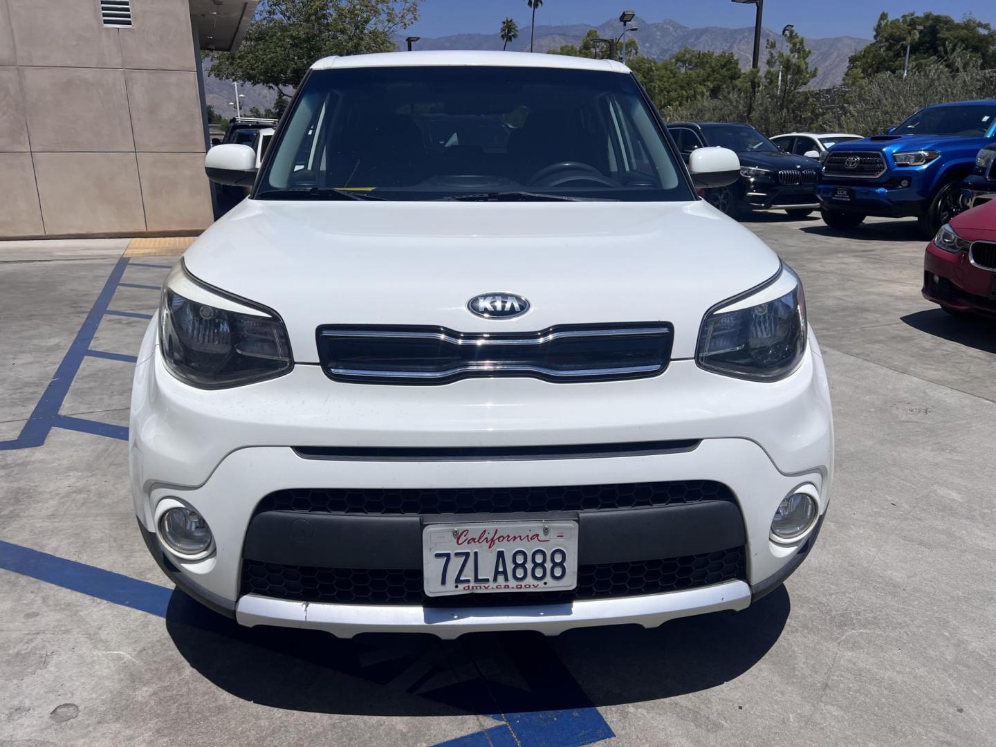 2018 White /Black Kia Soul + (KNDJP3A50J7) with an 2.0L L4 DOHC 16V engine, 6A transmission, located at 30 S. Berkeley Avenue, Pasadena, CA, 91107, (626) 248-7567, 34.145447, -118.109398 - 2018 Kia Soul for Sale – Buy Here Pay Here – $500 Down – No Credit Needed – Pasadena BHPH Dealer Looking for a fun, reliable, and fuel-efficient vehicle that won’t break the bank? Check out this 2018 Kia Soul now available at Crown City Motors in Pasadena with Buy Here Pay Here financin - Photo#5