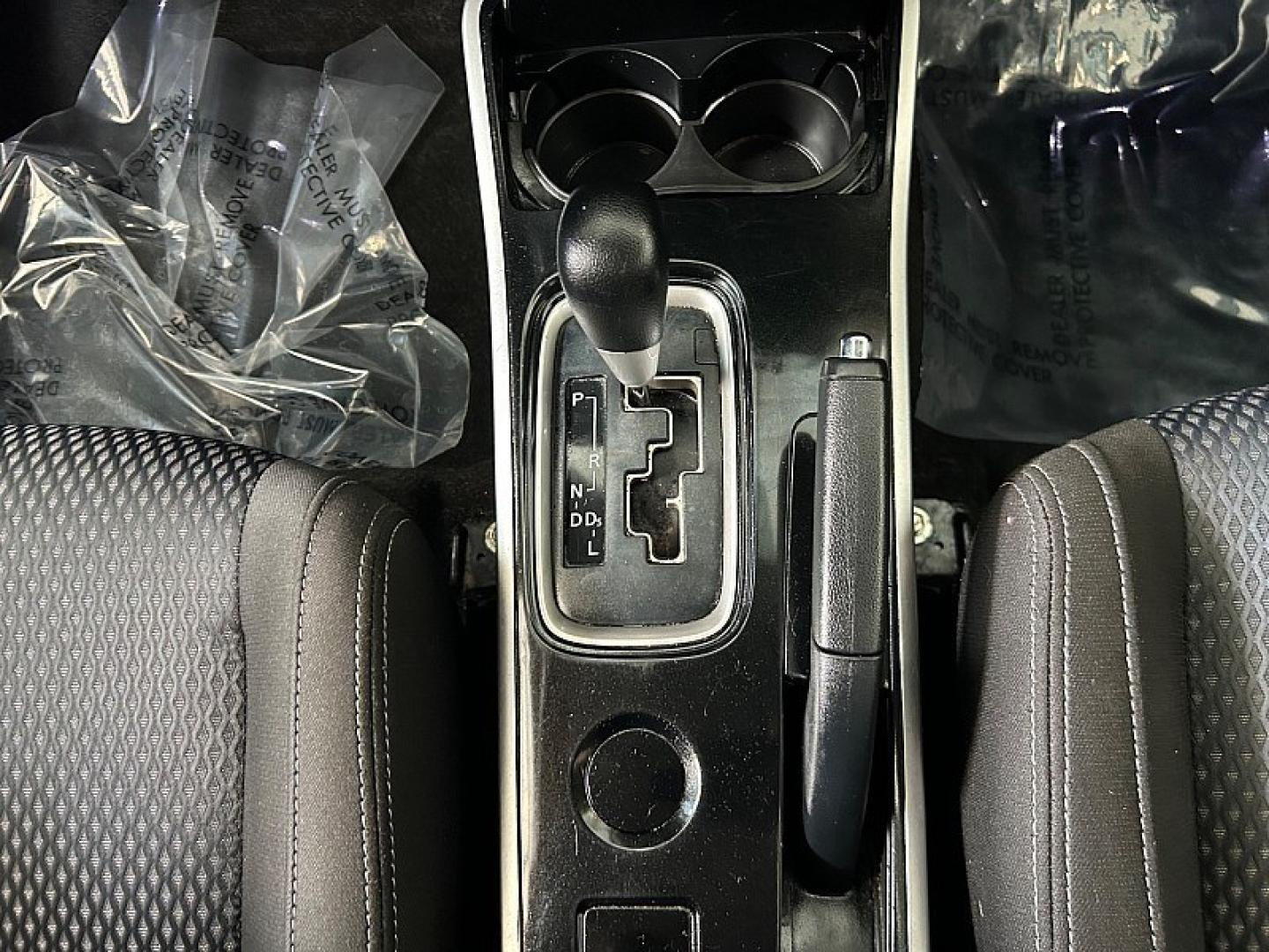 2018 Silver Mitsubishi Outlander (JA4AD2A38JJ) with an 4-Cyl 2.4 Liter engine, Automatic CVT transmission, located at 412 Auto Vista Drive, Palmdale, 93551, (661) 945-0620, 34.592636, -118.136681- Photo#18